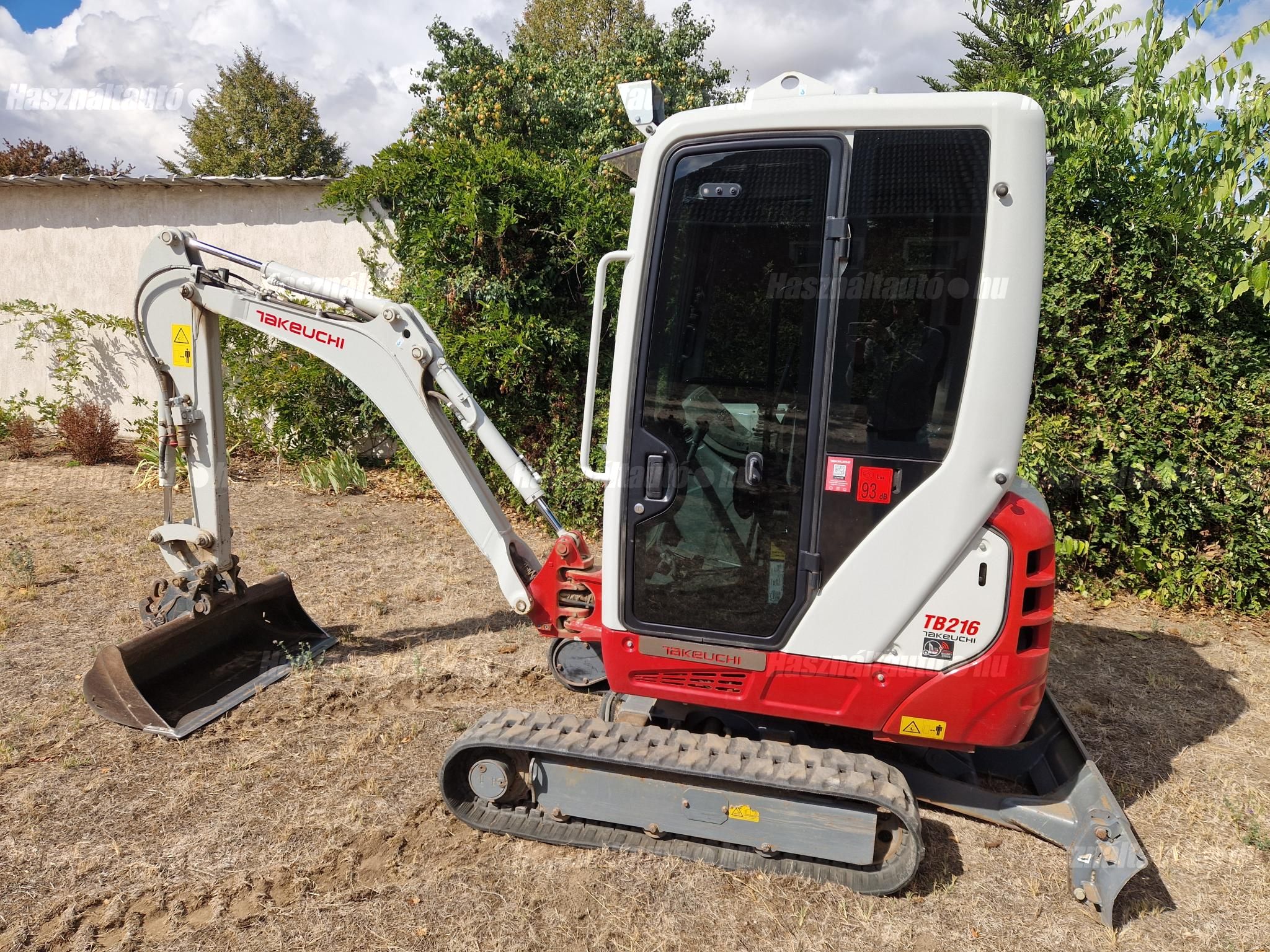 TAKEUCHI 2021/12 - 1