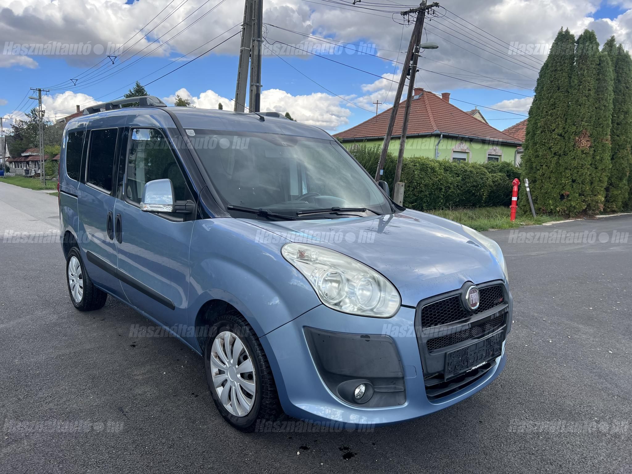 FIAT DOBLO 2010/2 - 1