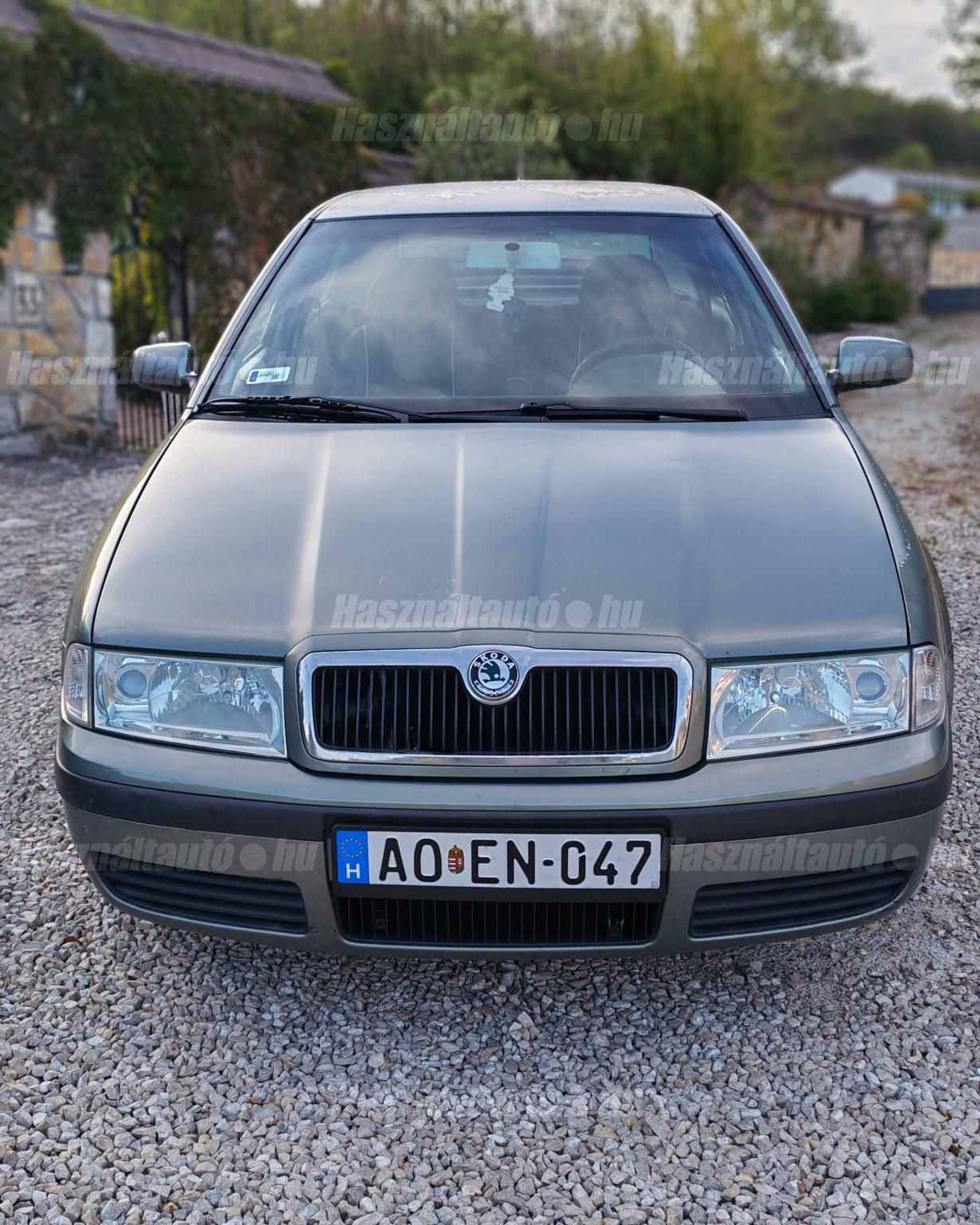 SKODA OCTAVIA 2004/10 - 1