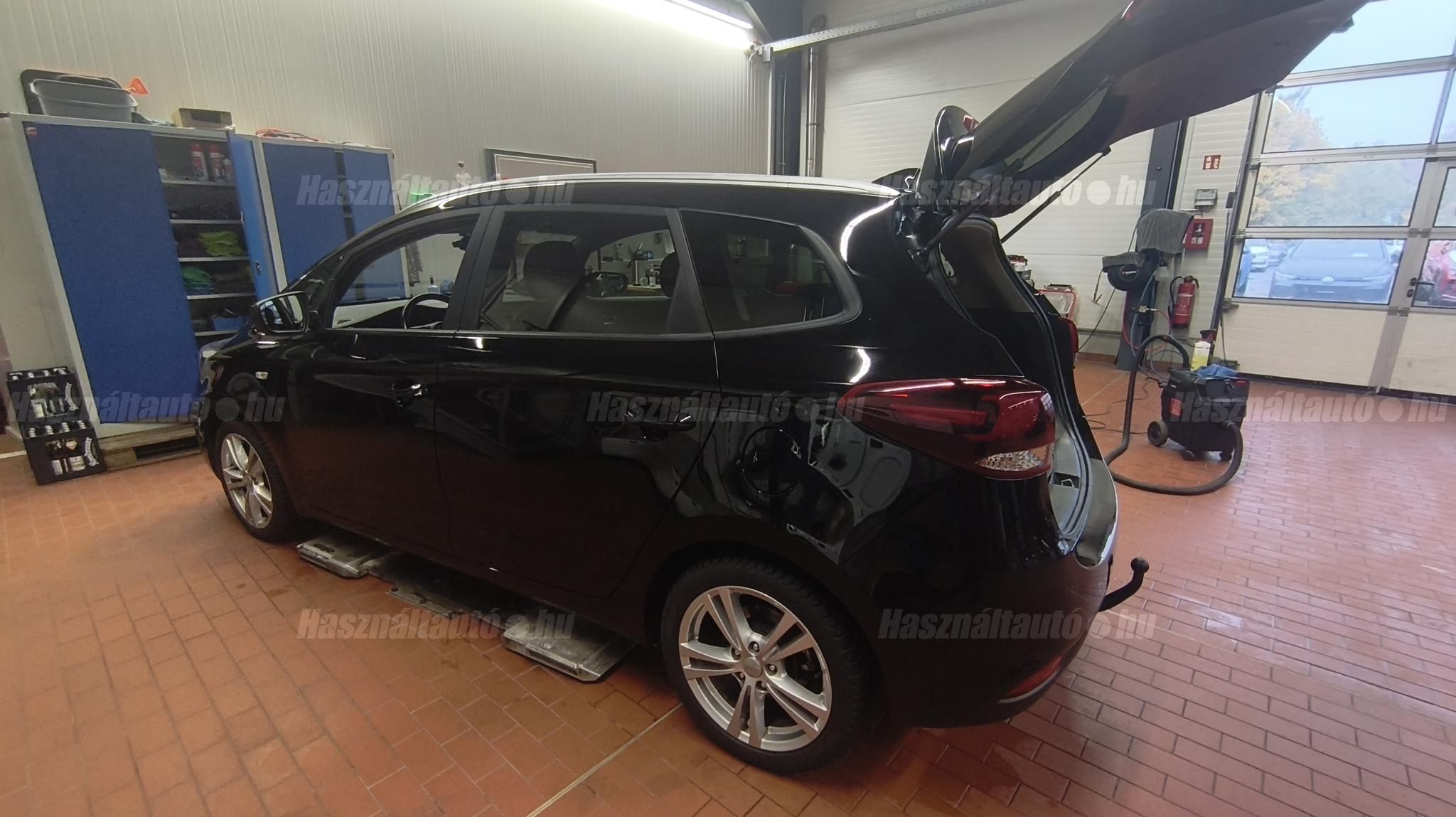 KIA CARENS 2018/2 - 1