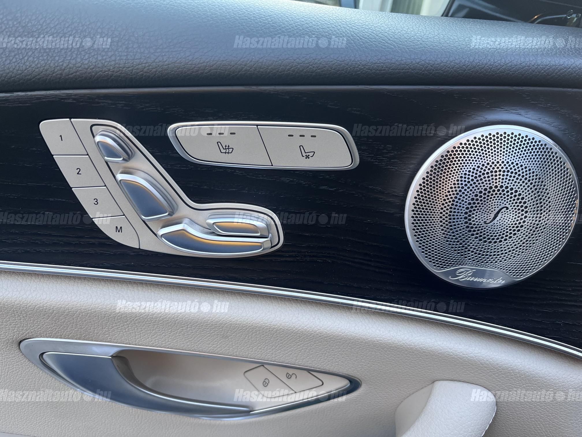 MERCEDES-BENZ E 220 2021/1 - 1