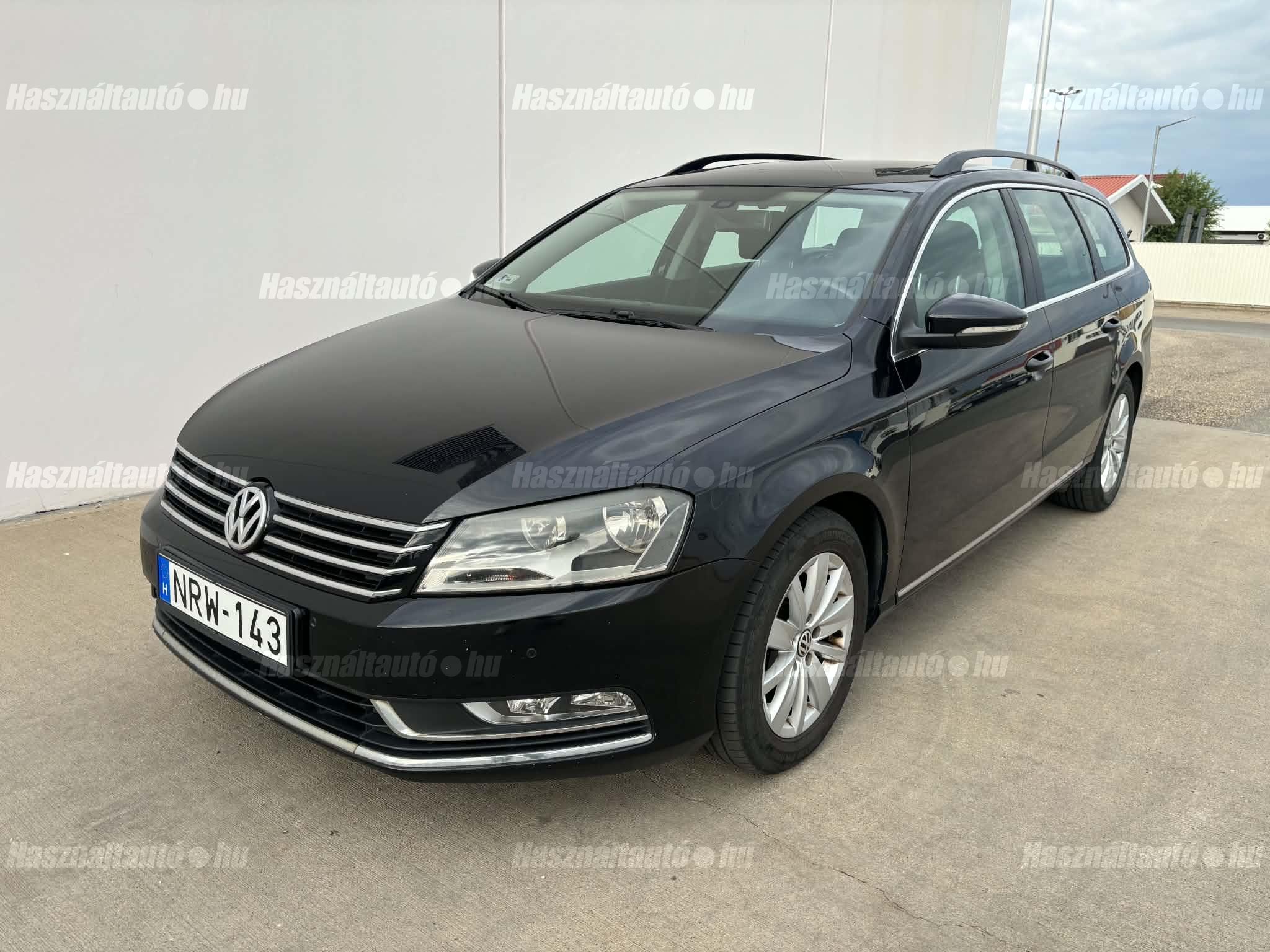 VOLKSWAGEN PASSAT VII 2012 - 1