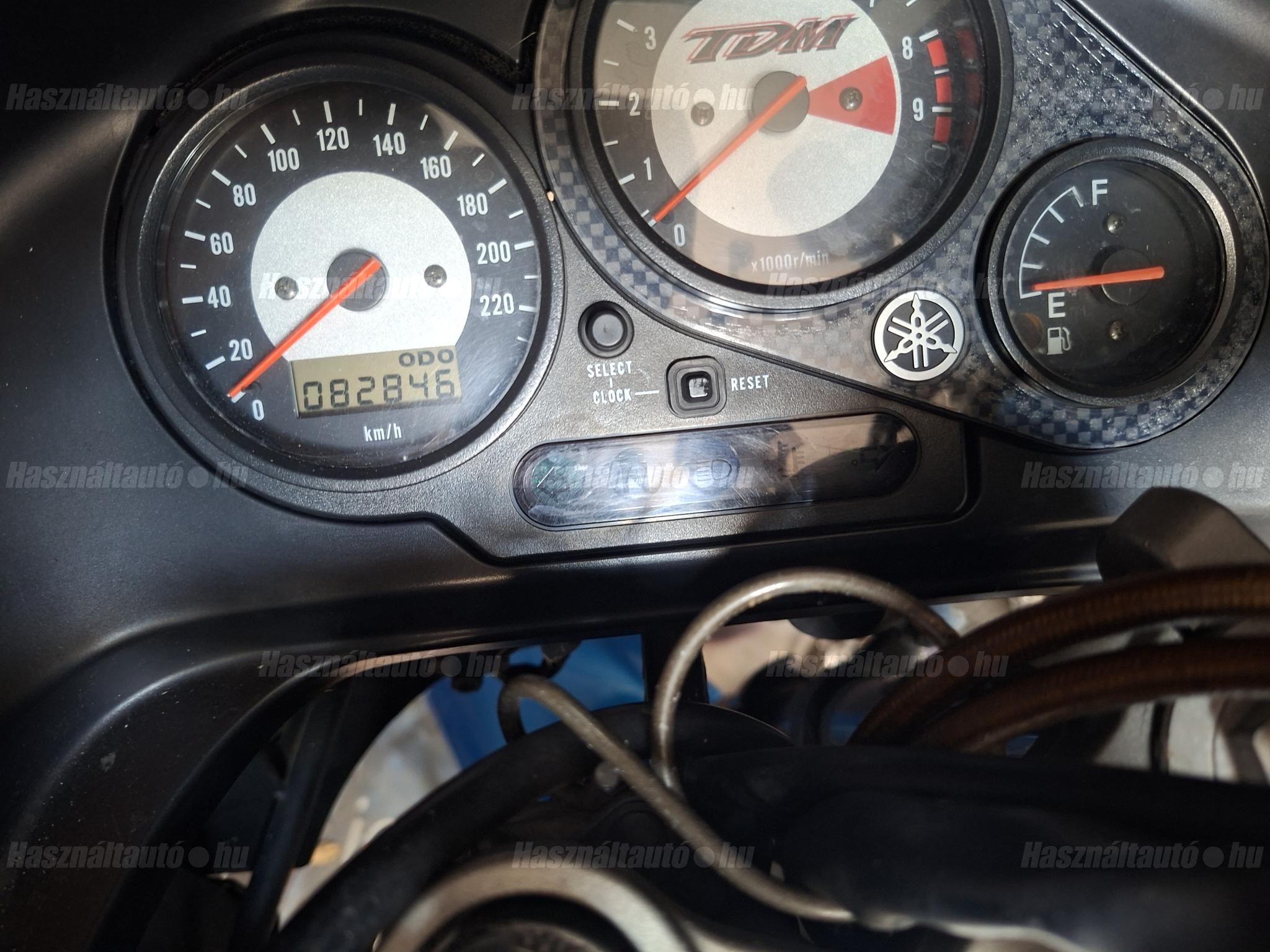 YAMAHA TDM 850 2001 - 1
