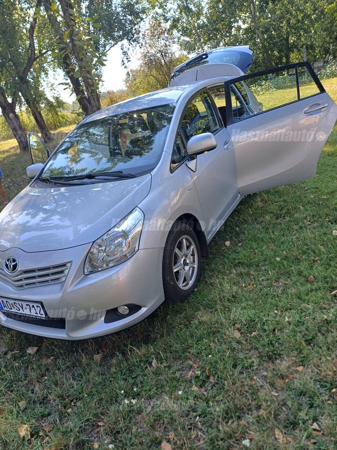TOYOTA VERSO 2013/5 - 1