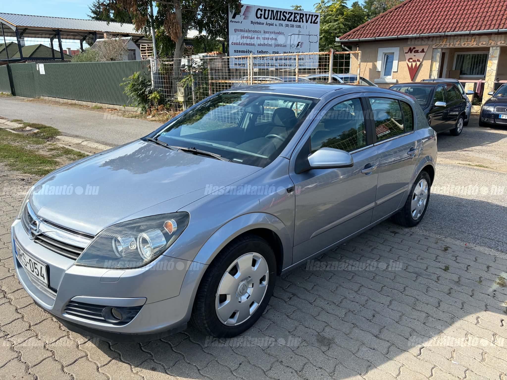 OPEL ASTRA H 2004/6 - 1