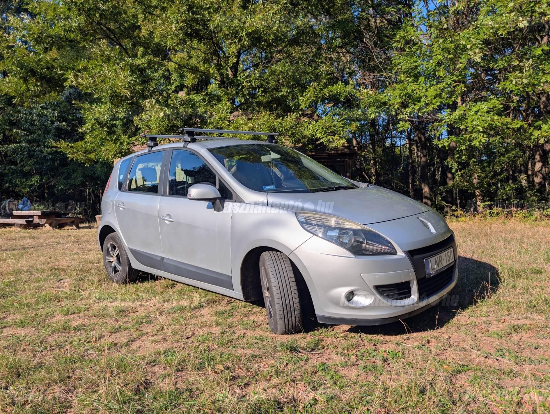 RENAULT SCENIC 2010/2 - 1