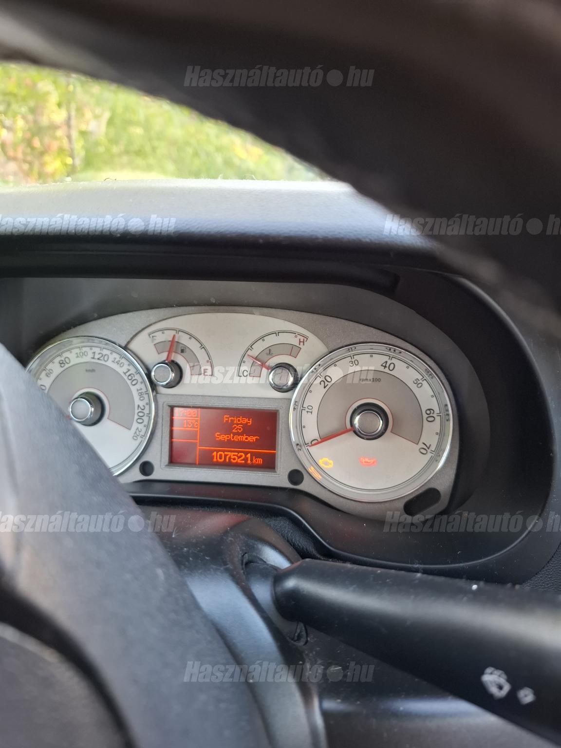 FIAT LINEA 2008 - 1