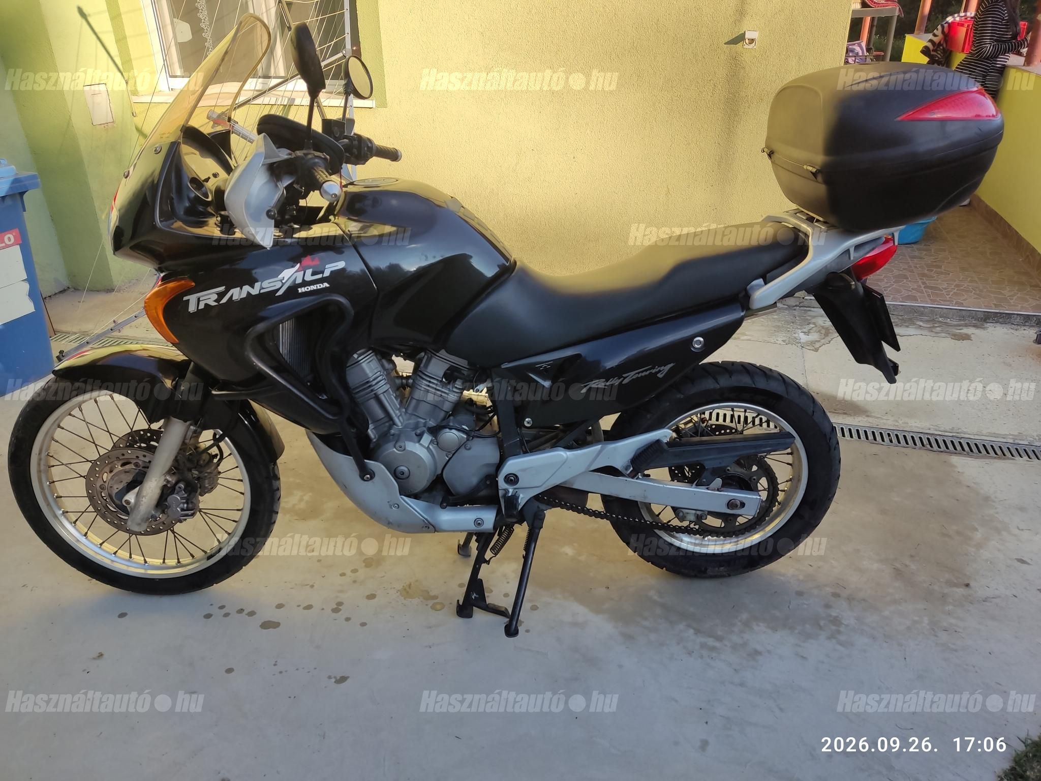 HONDA XL 650 V 2001/1 - 1