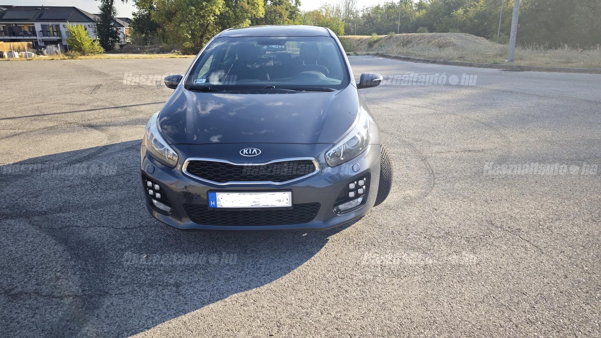 KIA CEE'D 2016 - 1