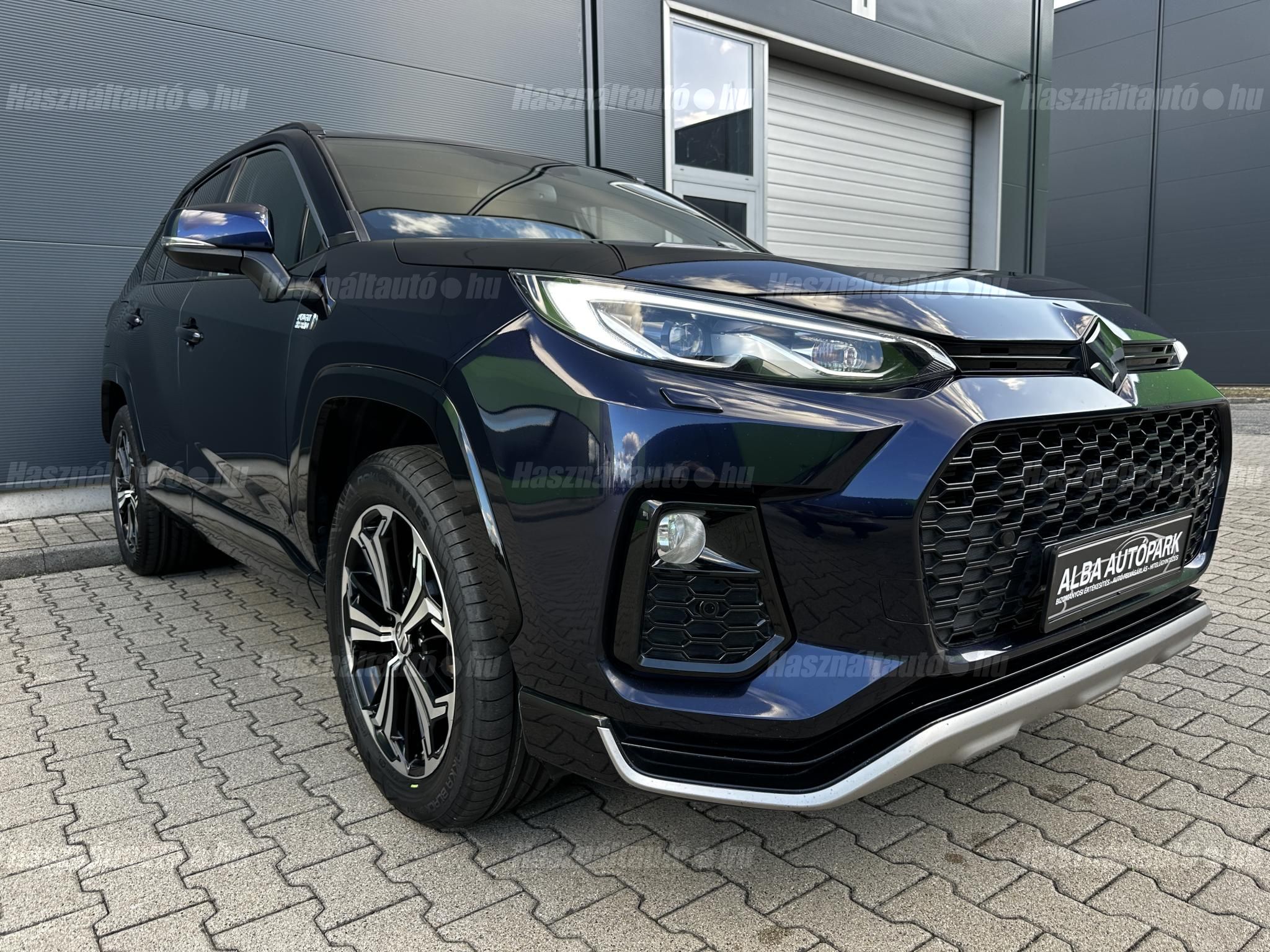SUZUKI ACROSS 2022/4 - 1