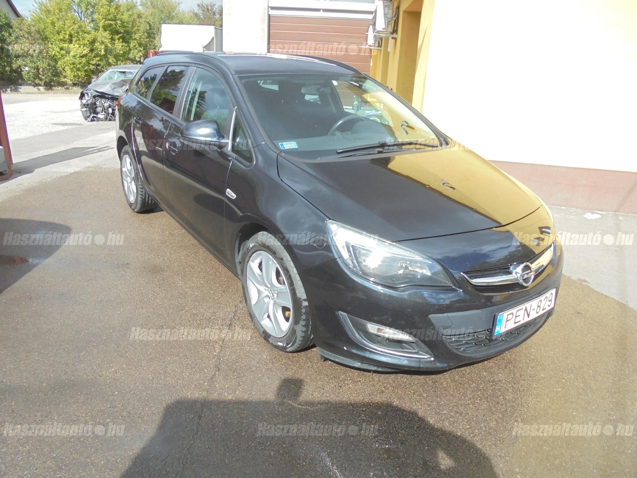 OPEL ASTRA 2013 - 1