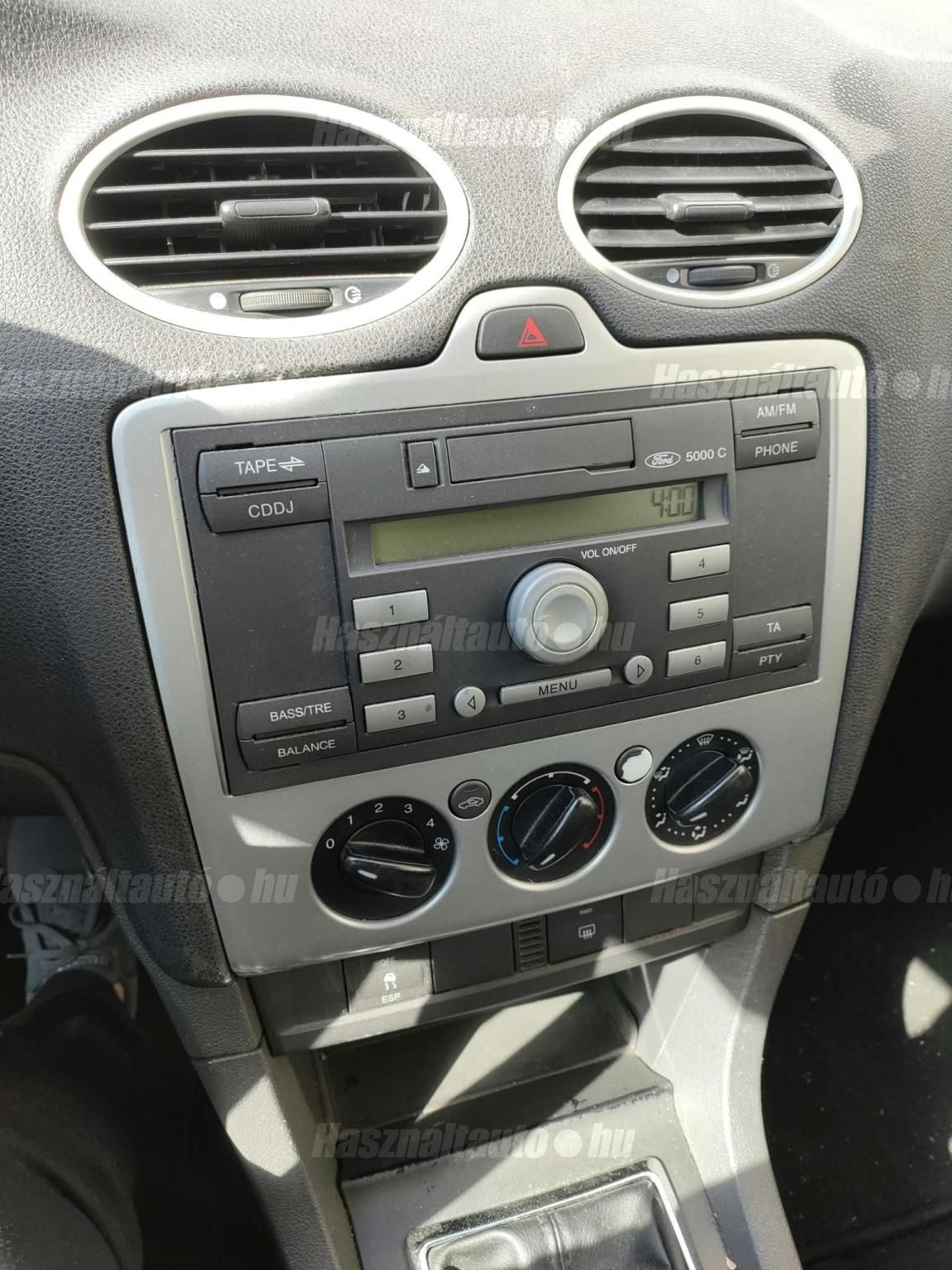 FORD FOCUS 2005 - 1