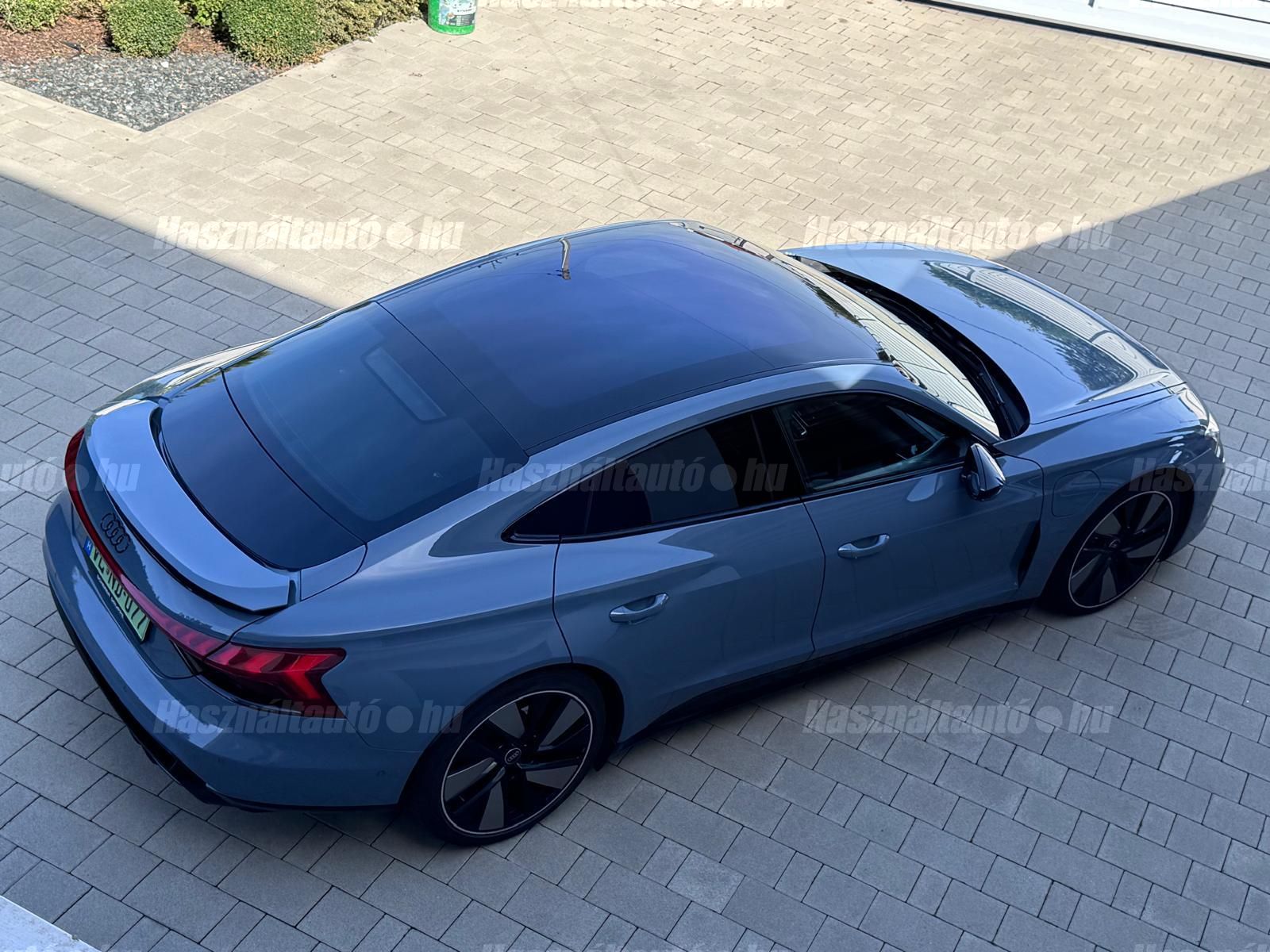 AUDI E-TRON GT 2022/5 - 1