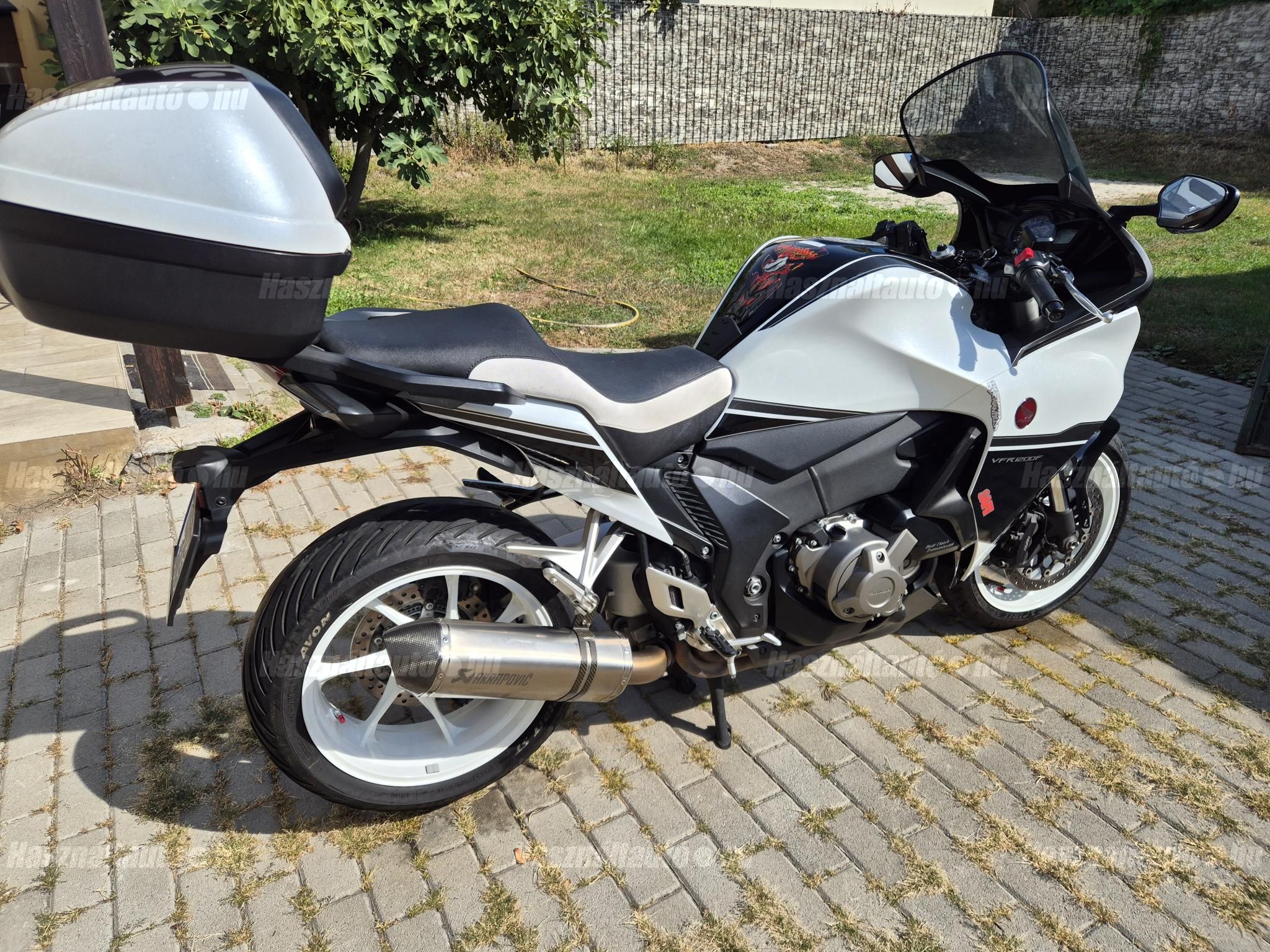 HONDA VFR 1200 FD 2017/6 - 1