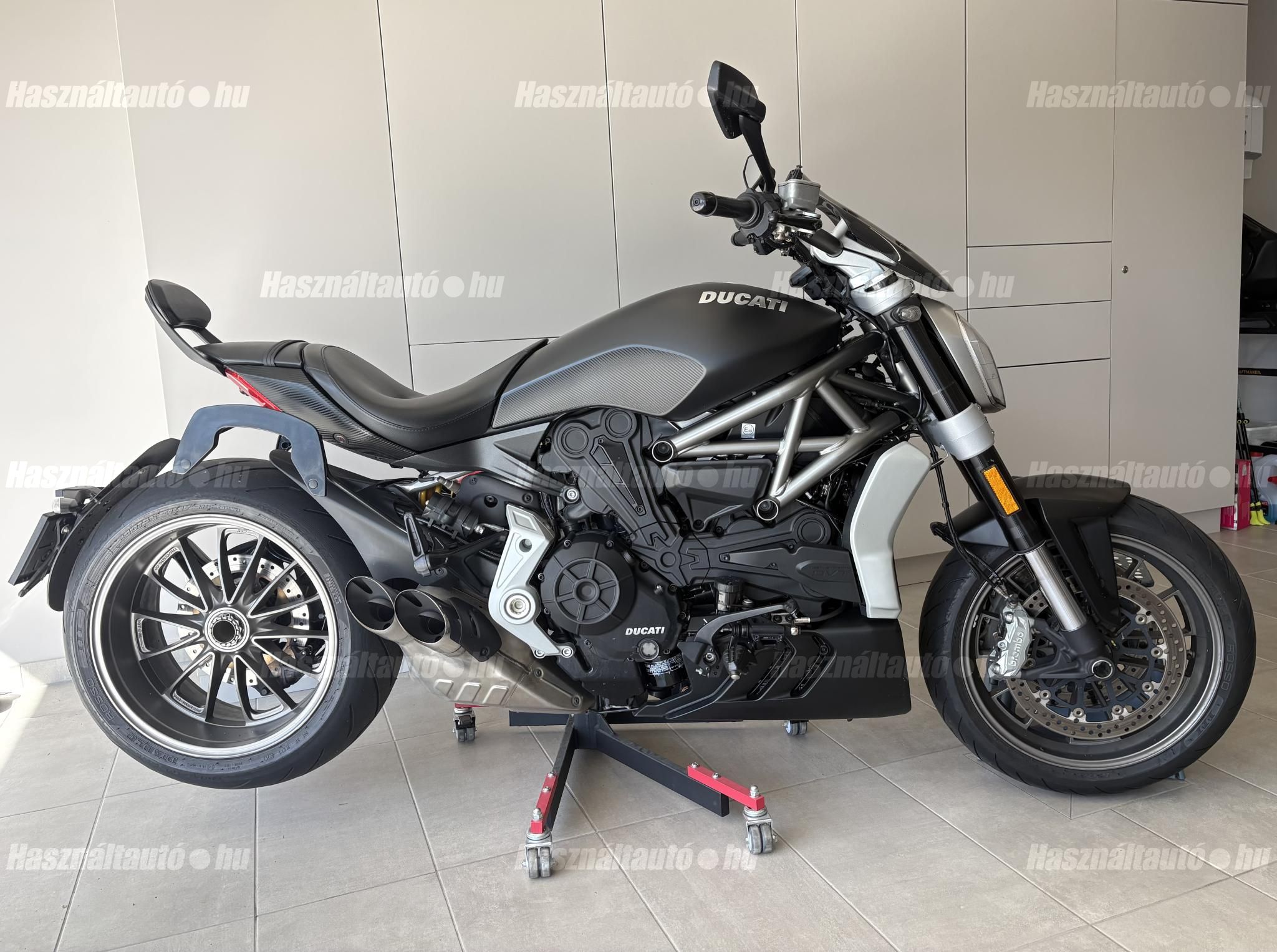 DUCATI XDIAVEL 2017/2 - 1