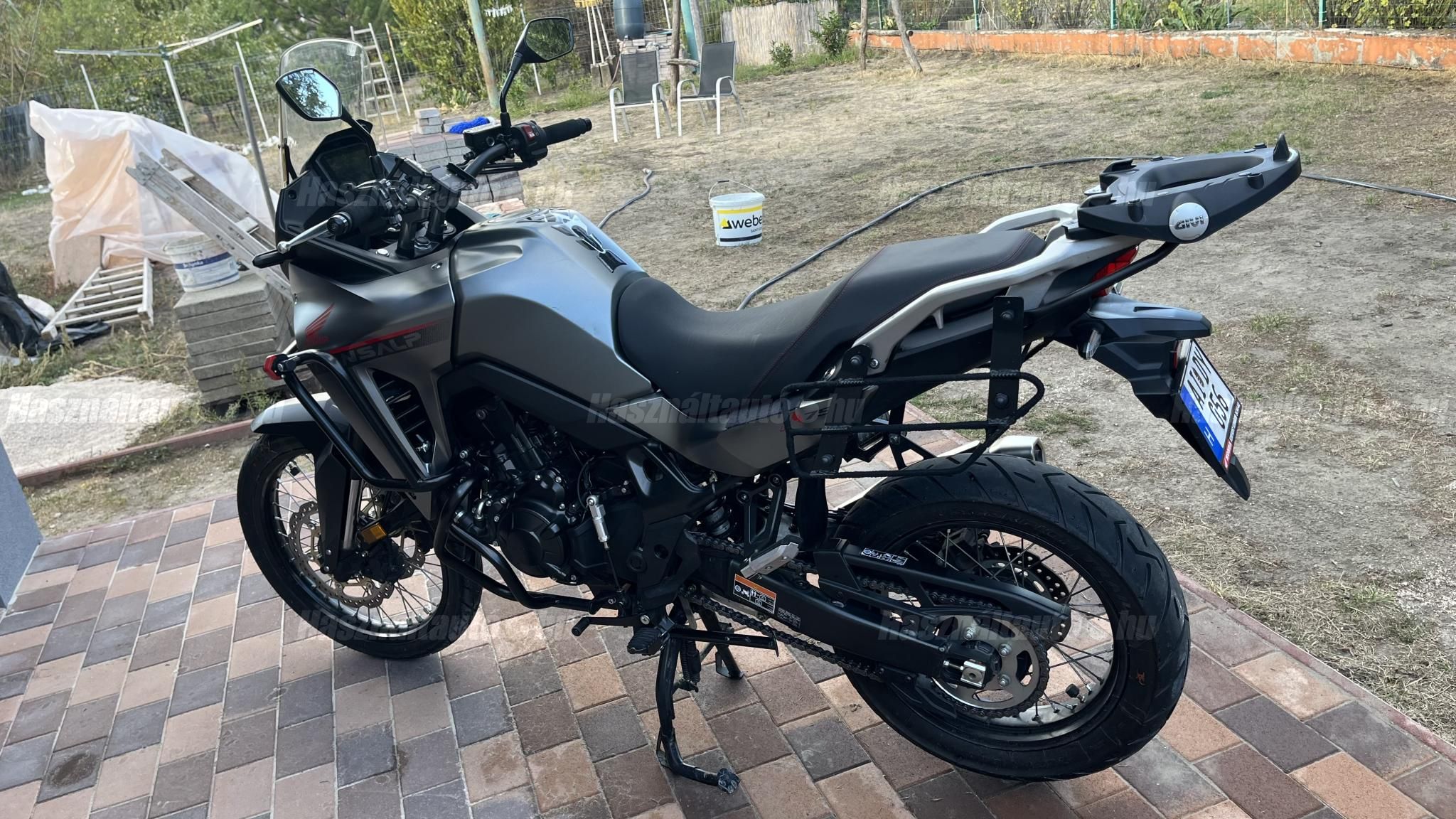 HONDA XL 750 2024/7 - 1