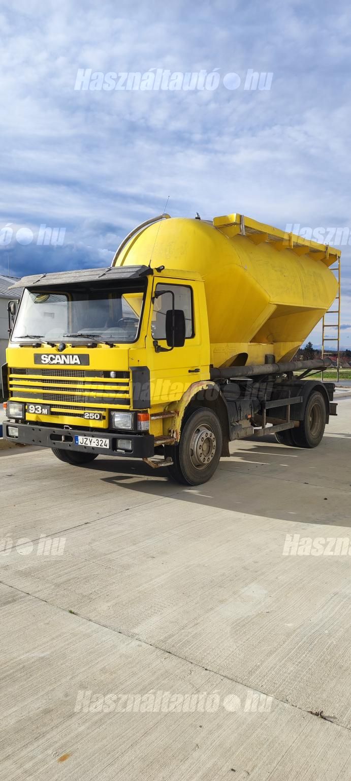 SCANIA 1990/8 - 1