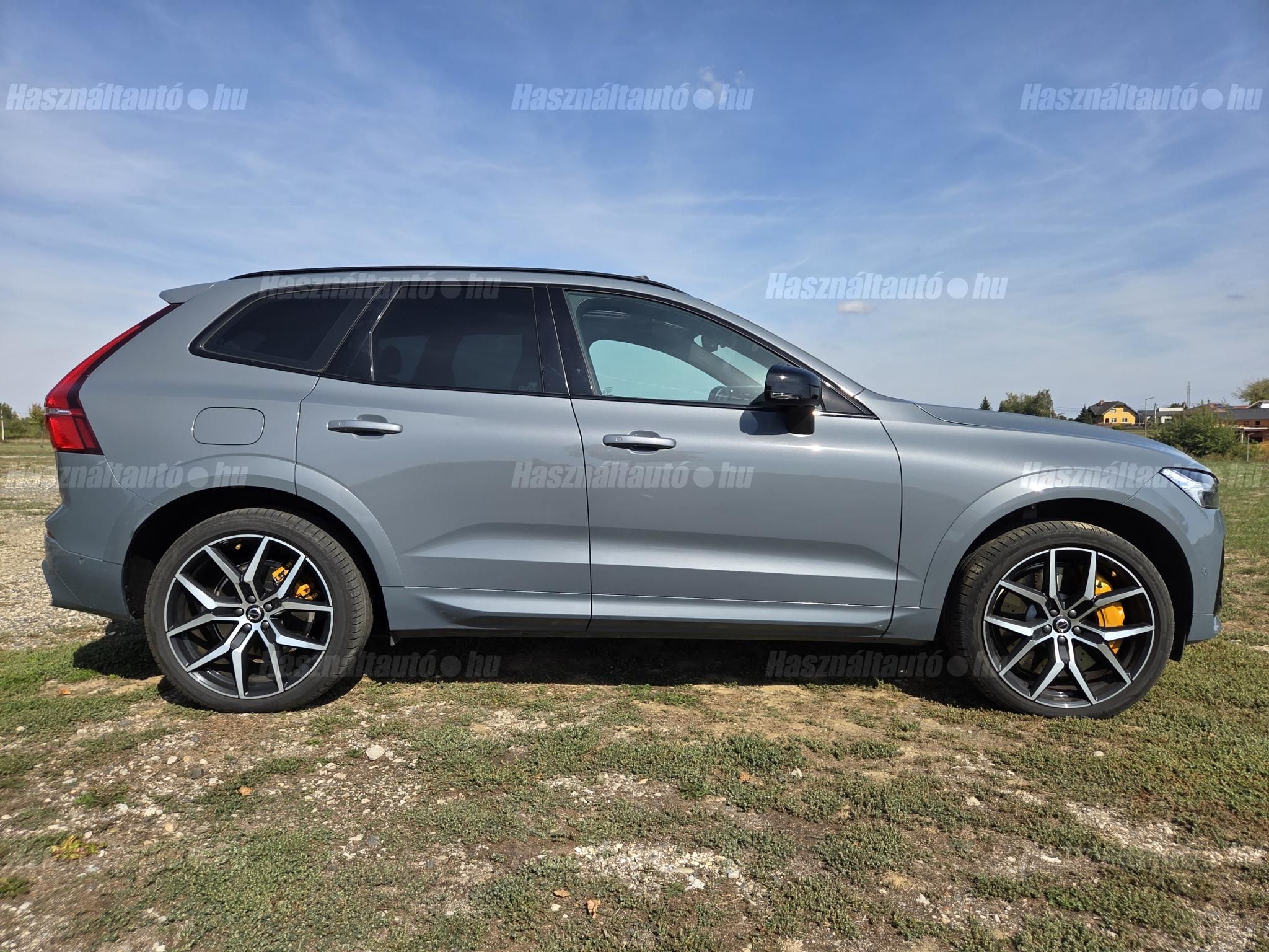 VOLVO XC60 2024/8 - 1