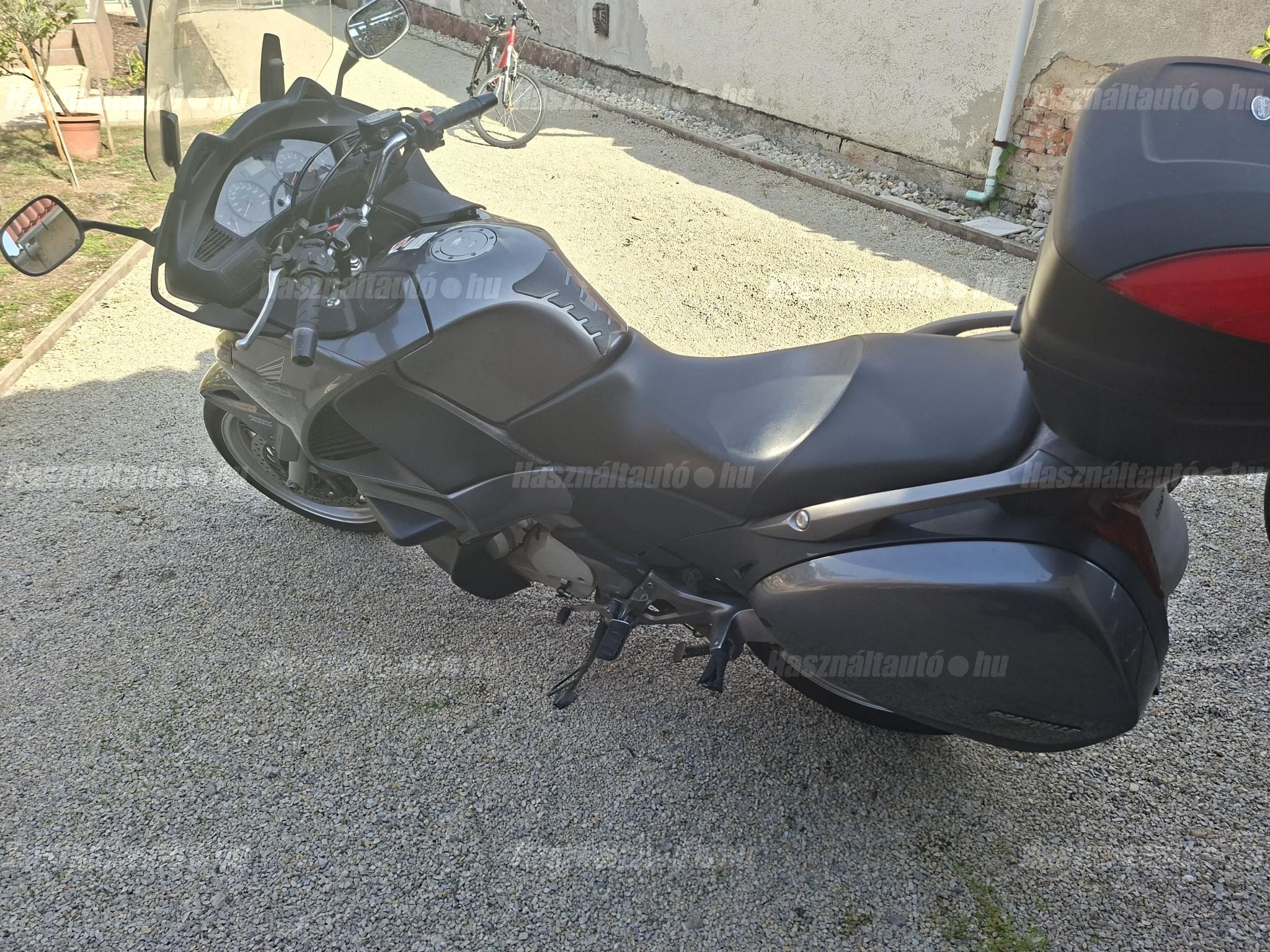 HONDA NT 700 V DEAUVILLE 2007/5 - 1