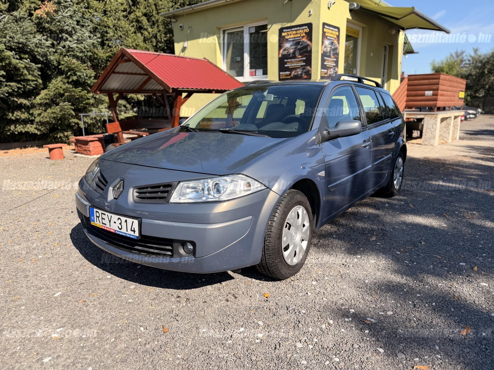 RENAULT MEGANE 2008 - 1