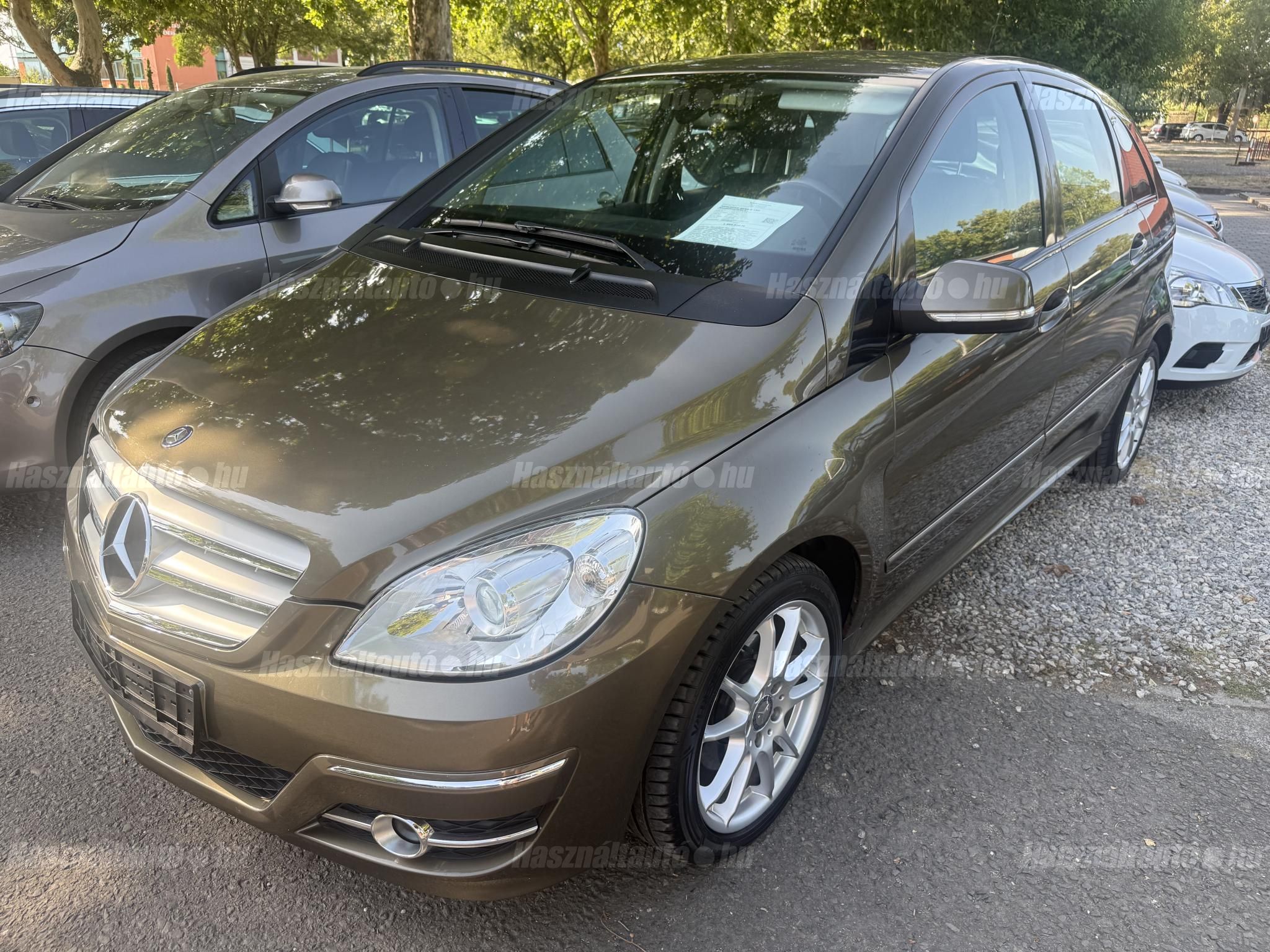 MERCEDES-BENZ B 180 2008/10 - 1
