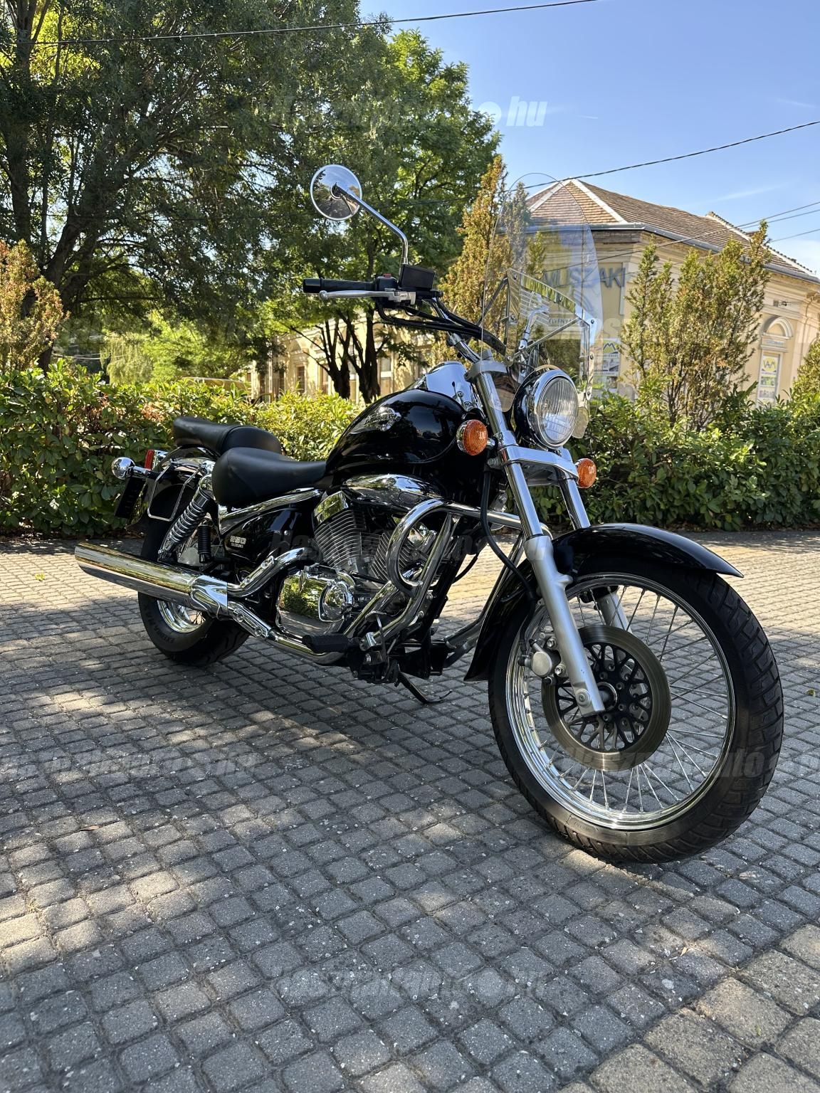 SUZUKI VL 250 (INTRUDER) 2006/2 - 1