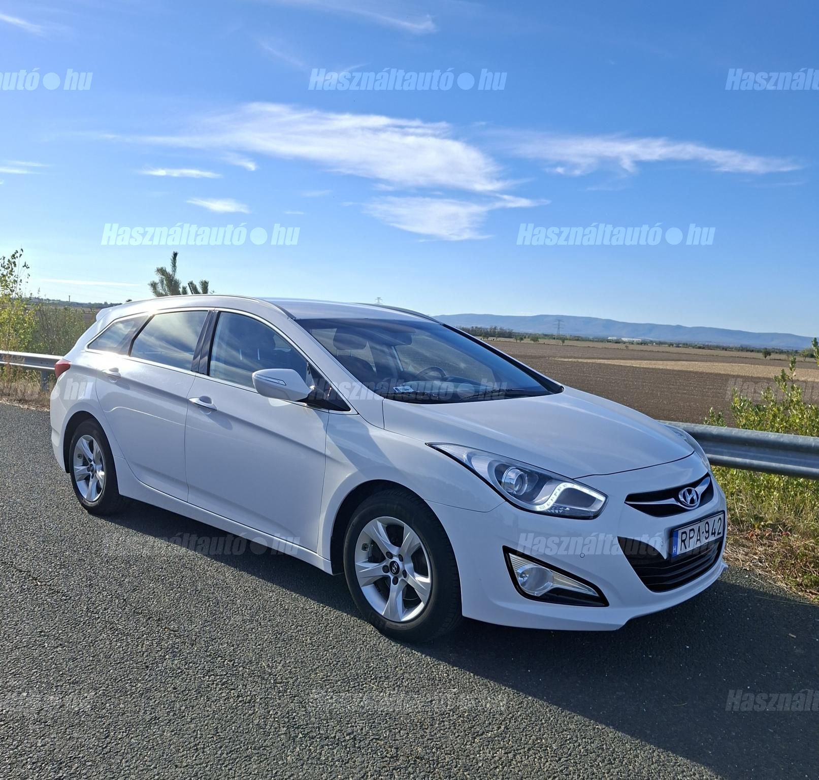 HYUNDAI I40 2014/8 - 1