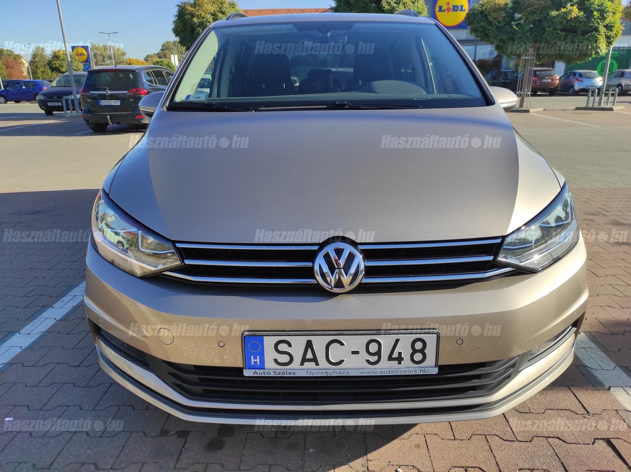 VOLKSWAGEN TOURAN 2019 - 1