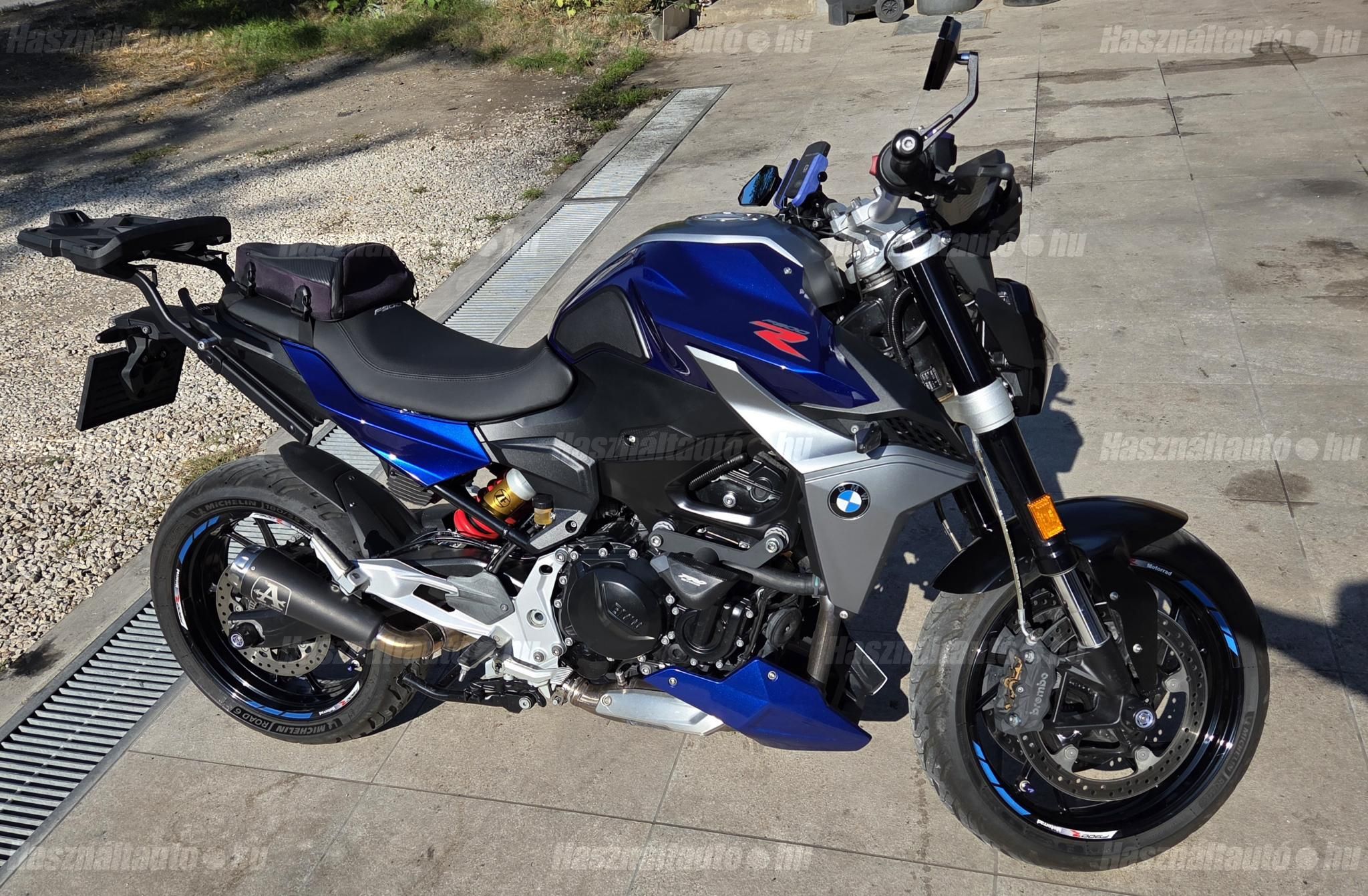 BMW F 900 R 2021/6 - 1