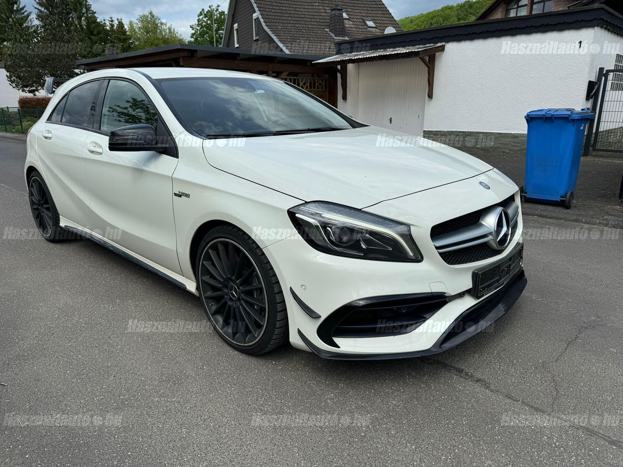 MERCEDES-AMG A 45 2016/3 - 1