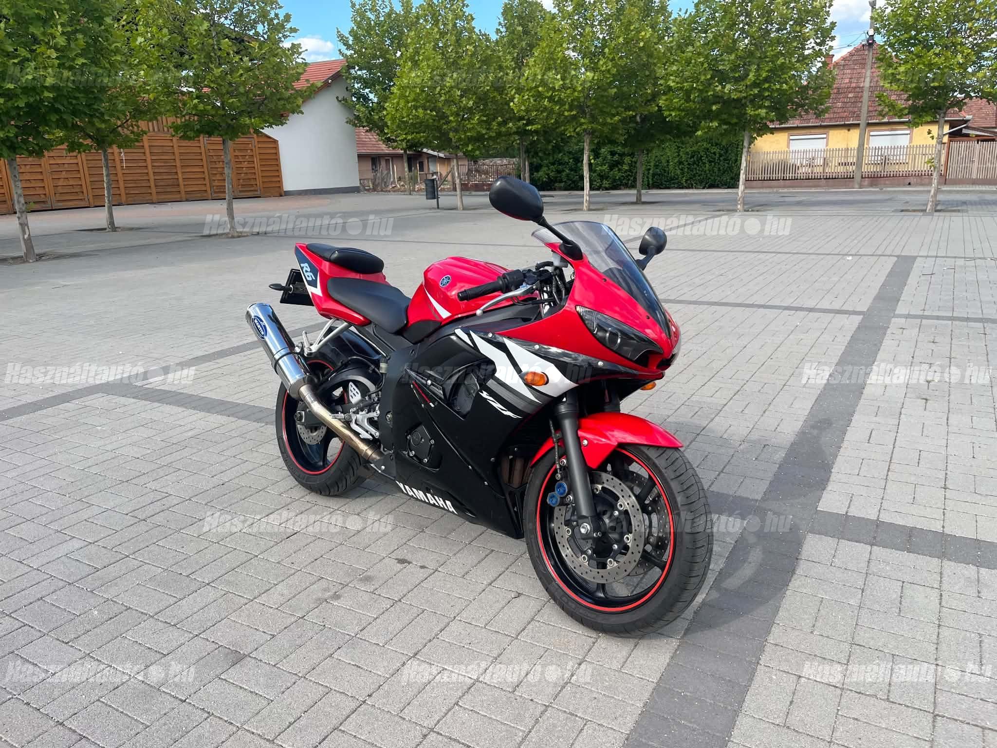 YAMAHA YZF R6 2003 - 1