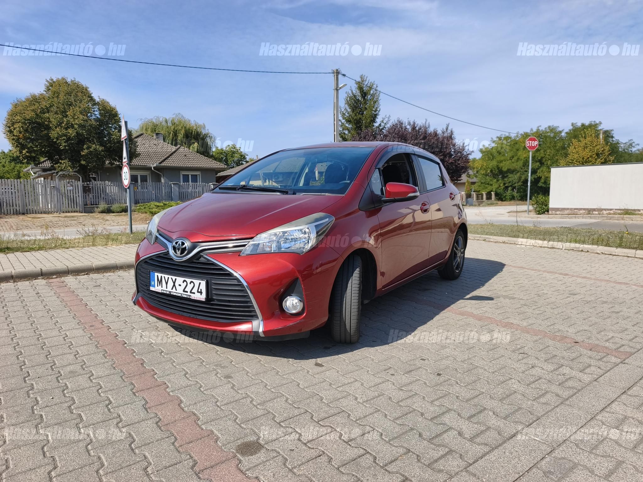 TOYOTA YARIS 2014/12 - 1