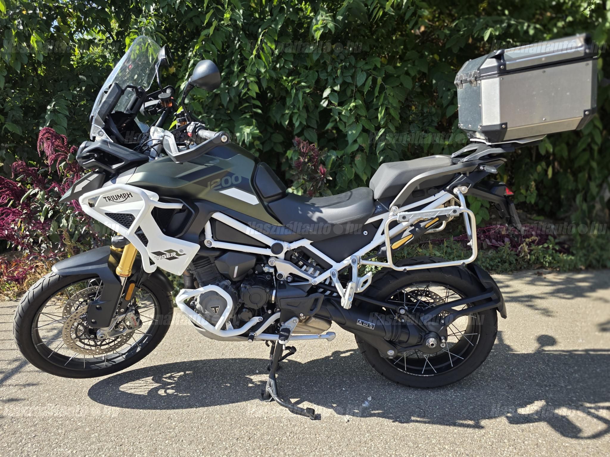 TRIUMPH TIGER 2022/8 - 1