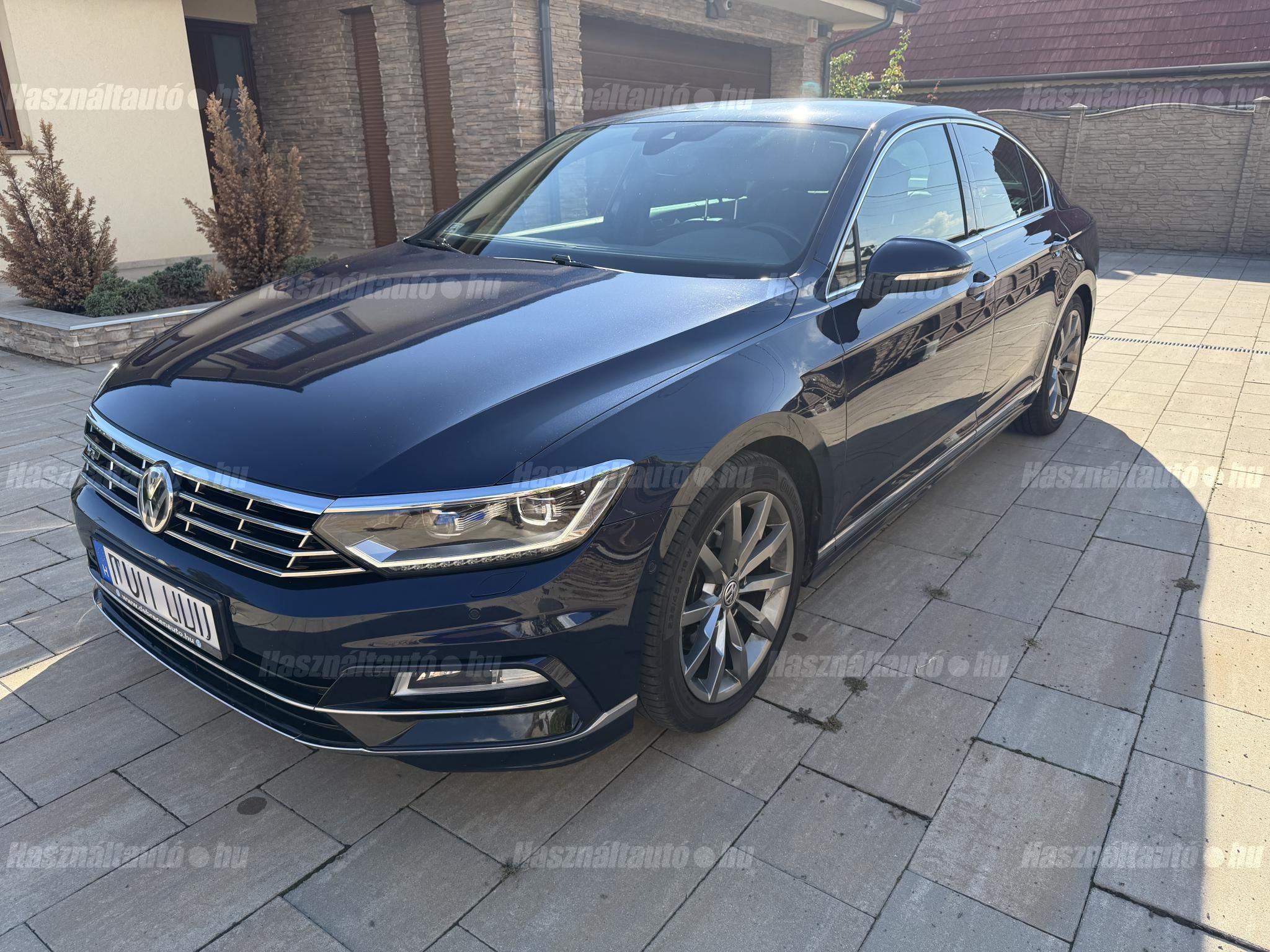 VOLKSWAGEN PASSAT VIII 2017/3 - 1