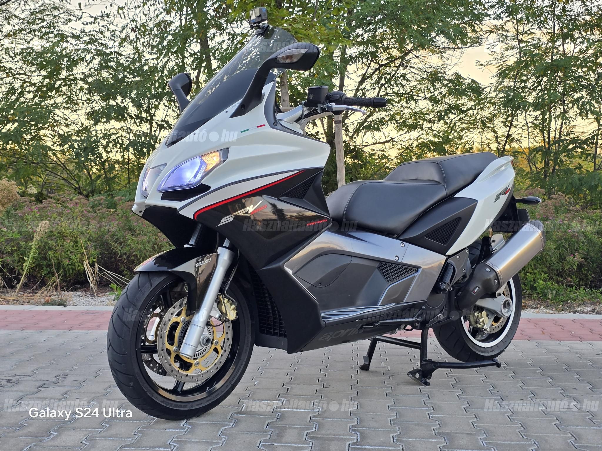 APRILIA SRV 850 2015/8 - 1