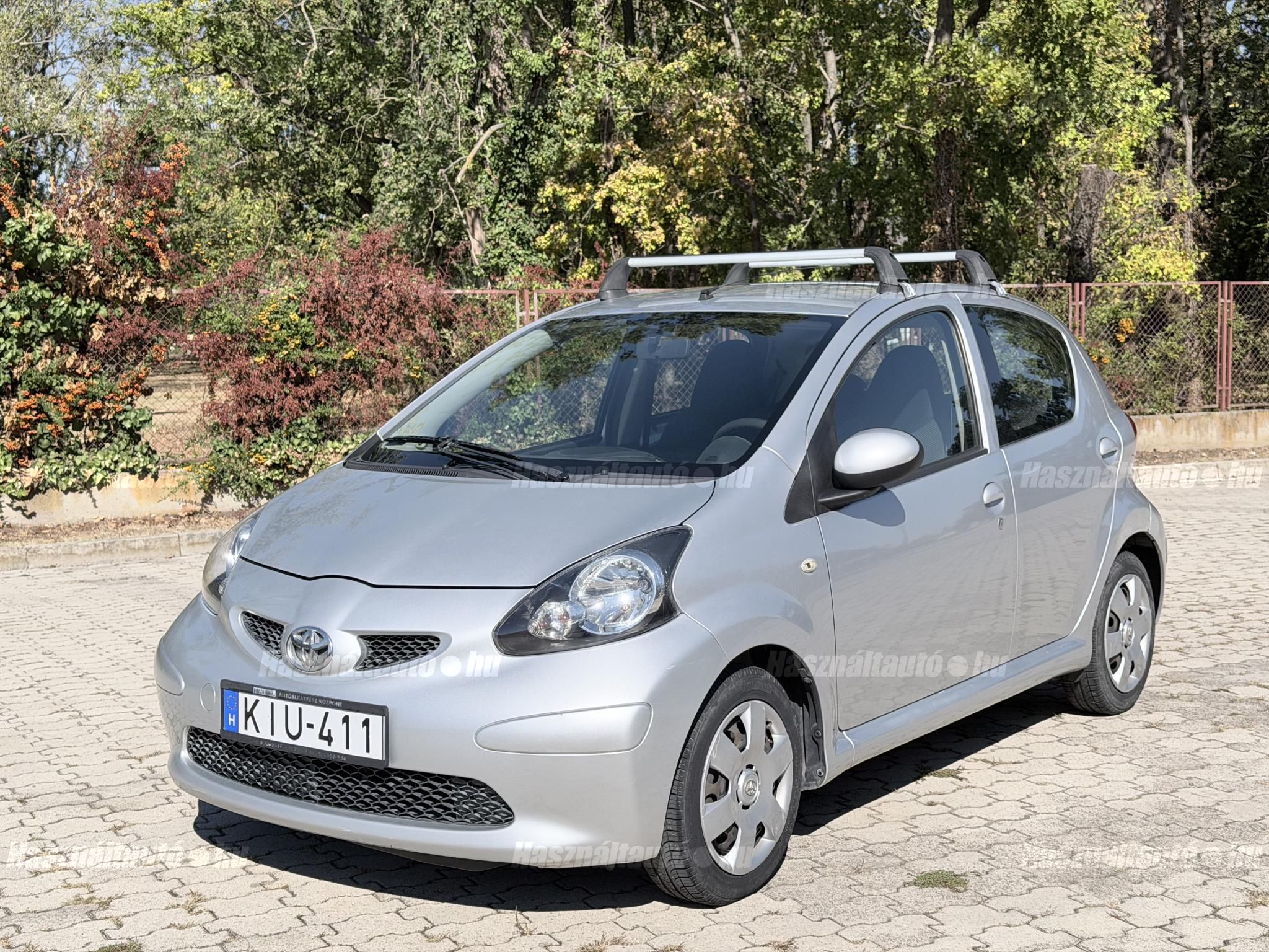 TOYOTA AYGO 2006/8 - 1