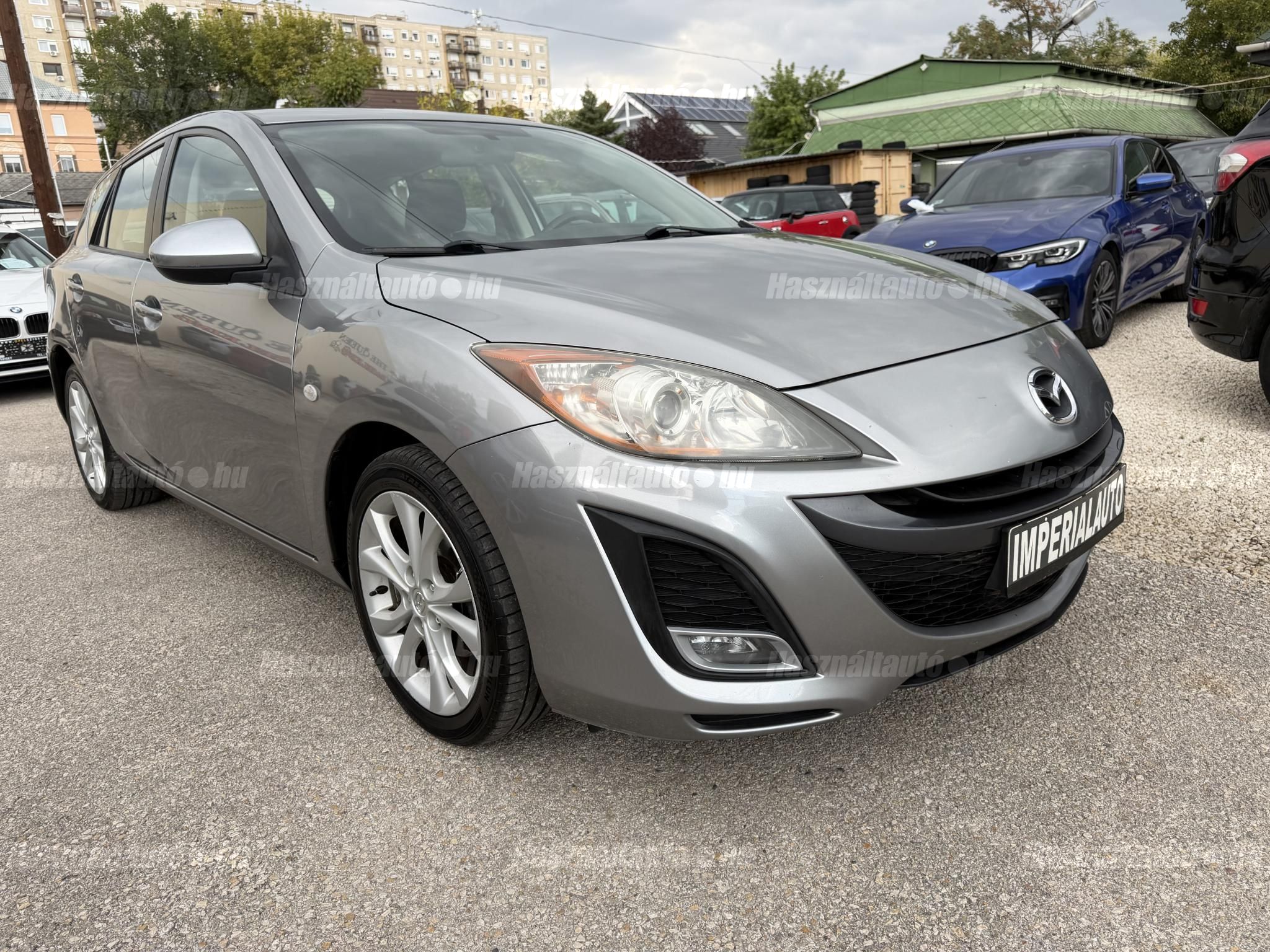MAZDA 3 2010/8 - 1