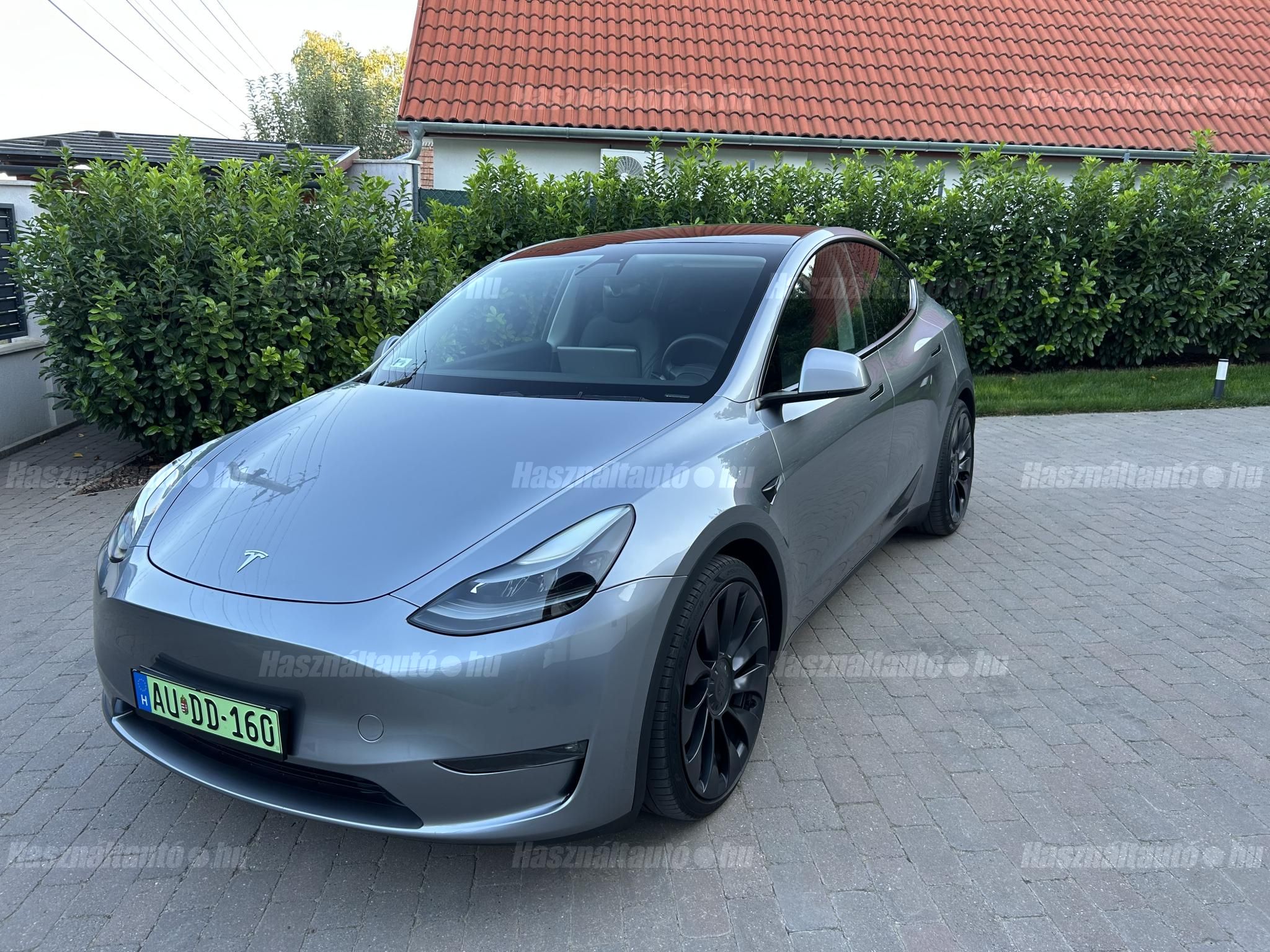 TESLA MODEL Y 2023/3 - 1