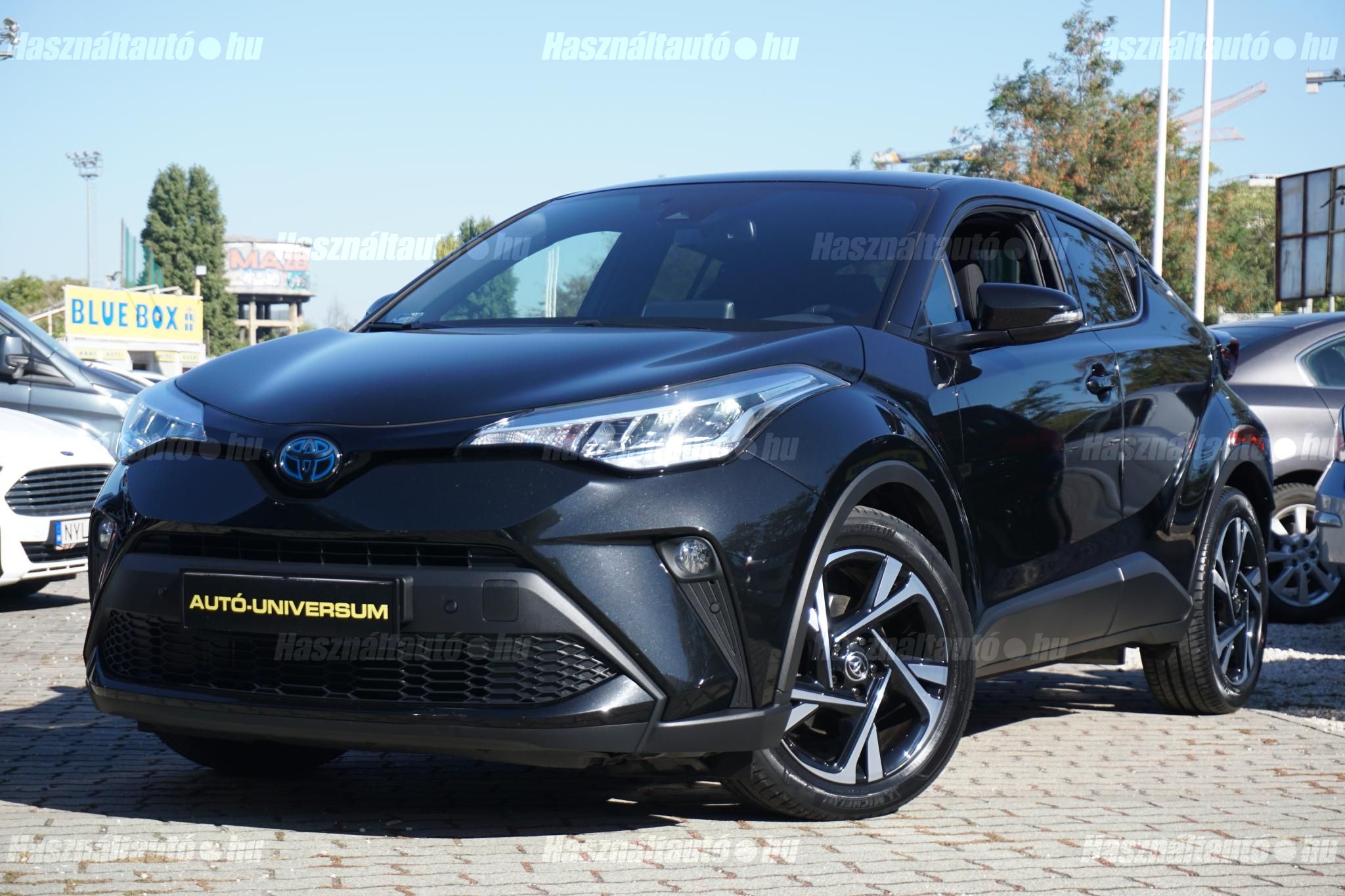 TOYOTA C-HR 2022/11 - 1