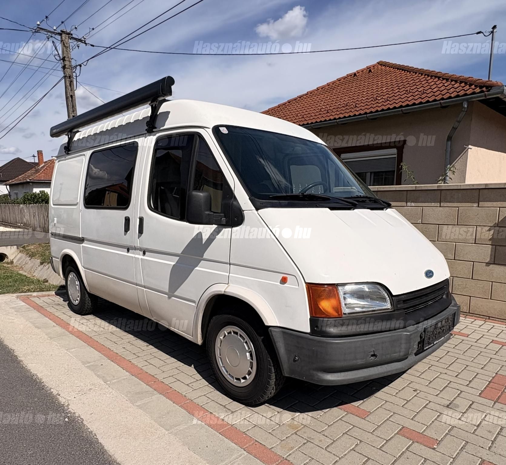 FORD 1992/3 - 1