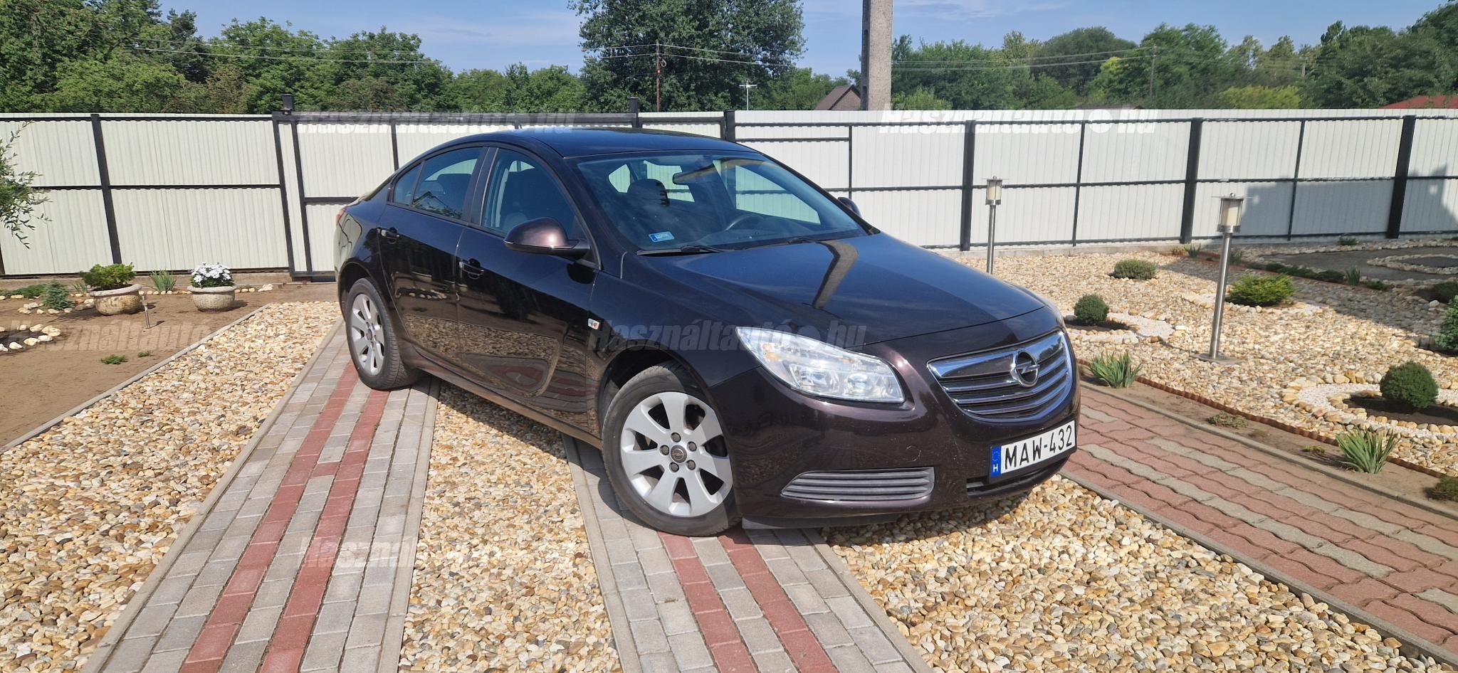 OPEL INSIGNIA 2012/6 - 1