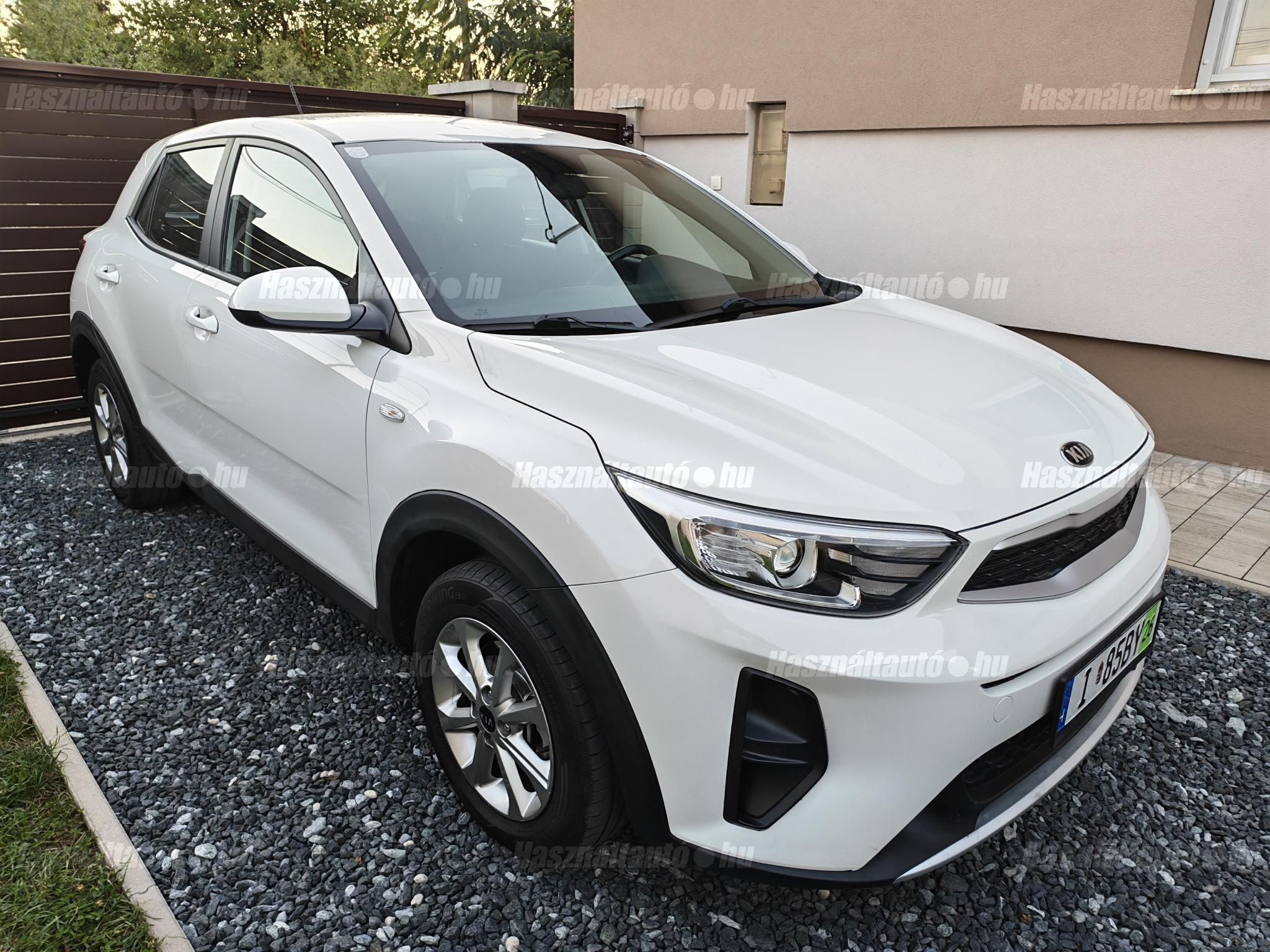 KIA STONIC 2019/7 - 1