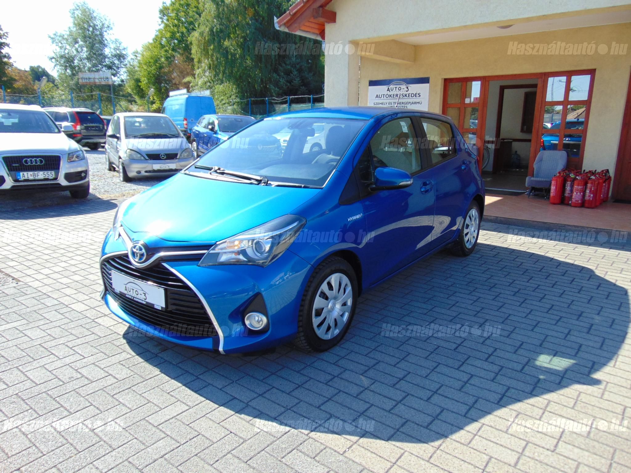 TOYOTA YARIS 2015/8 - 1