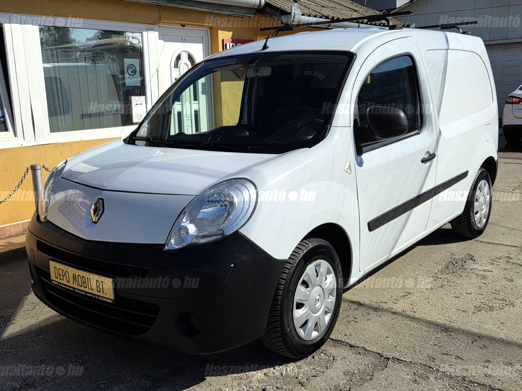 RENAULT KANGOO 2013/7 - 1