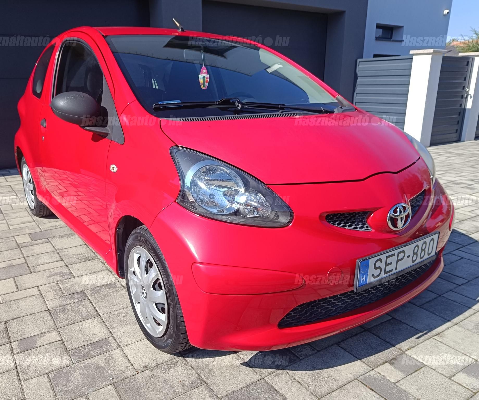 TOYOTA AYGO 2006/9 - 1