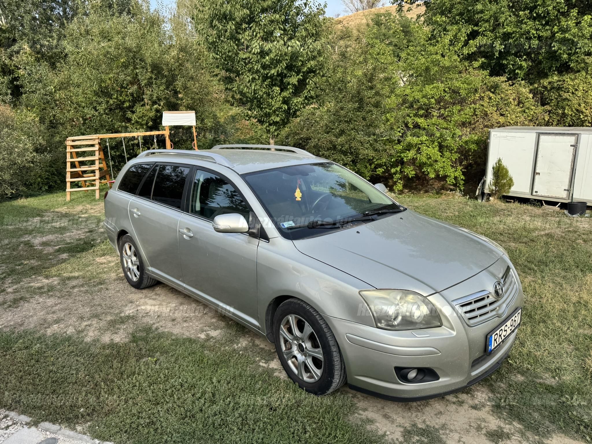 TOYOTA AVENSIS 2006/7 - 1