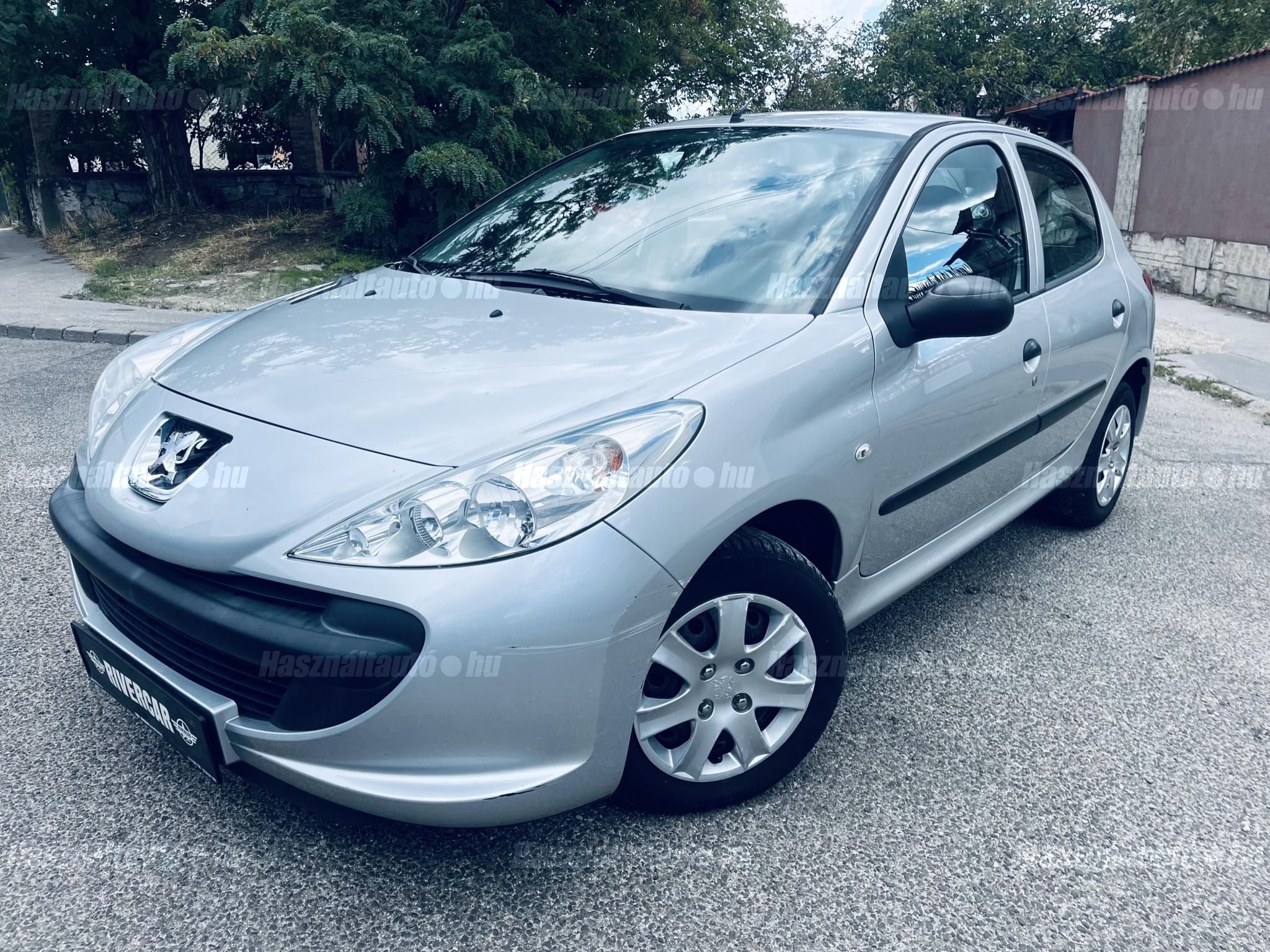 PEUGEOT 206 2010/3 - 1