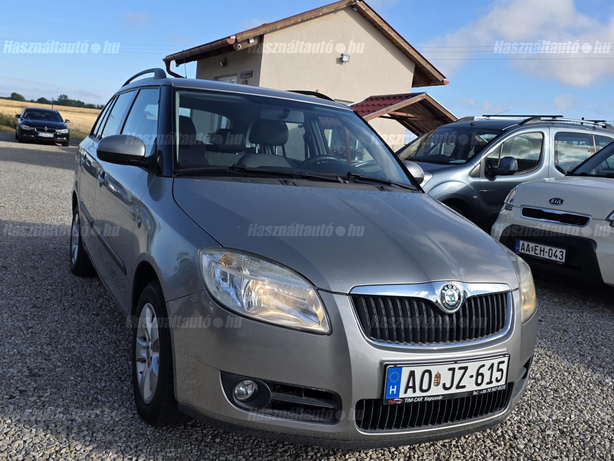 SKODA FABIA 2009/10 - 1