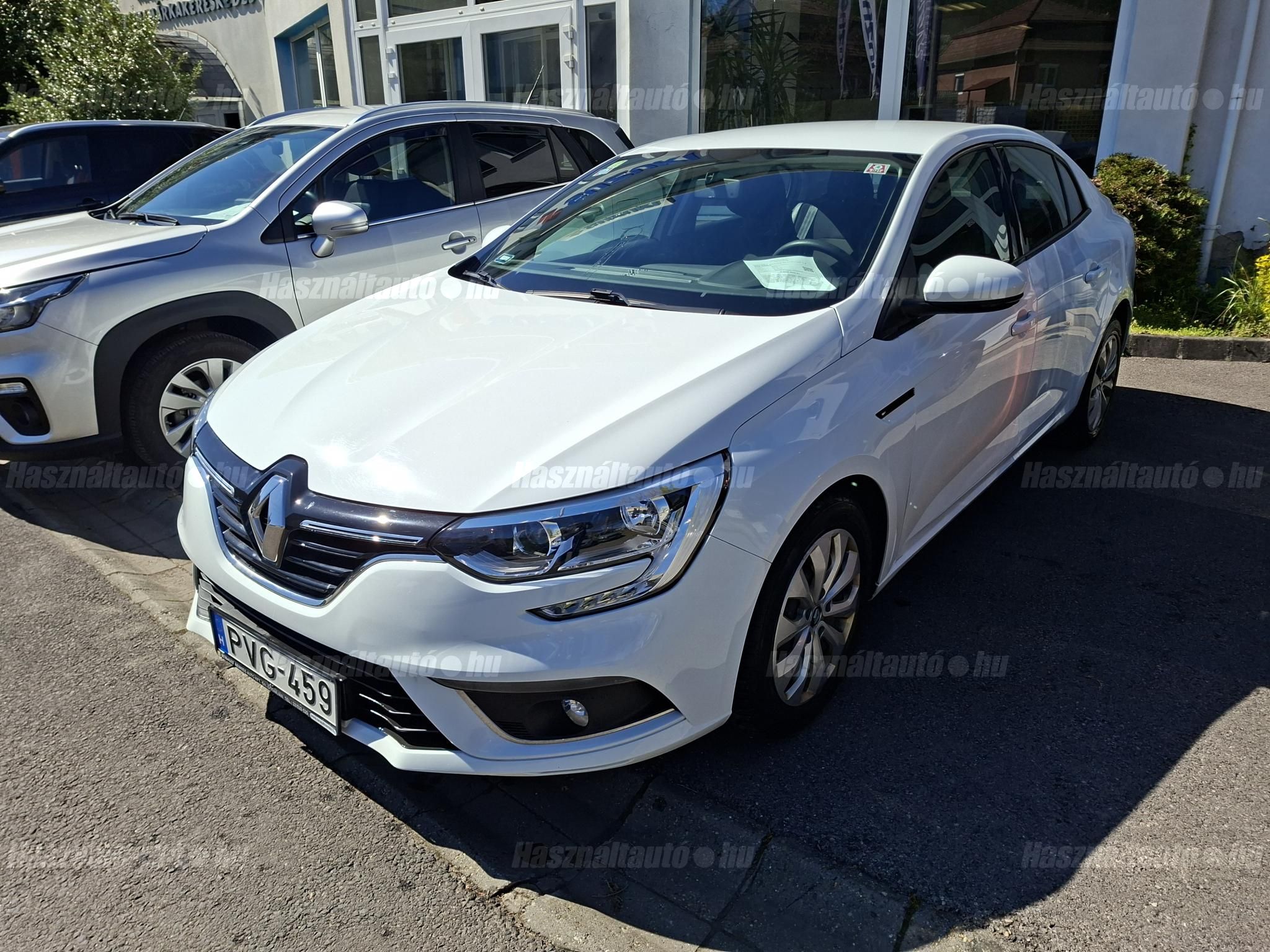 RENAULT MEGANE 2018/3 - 1