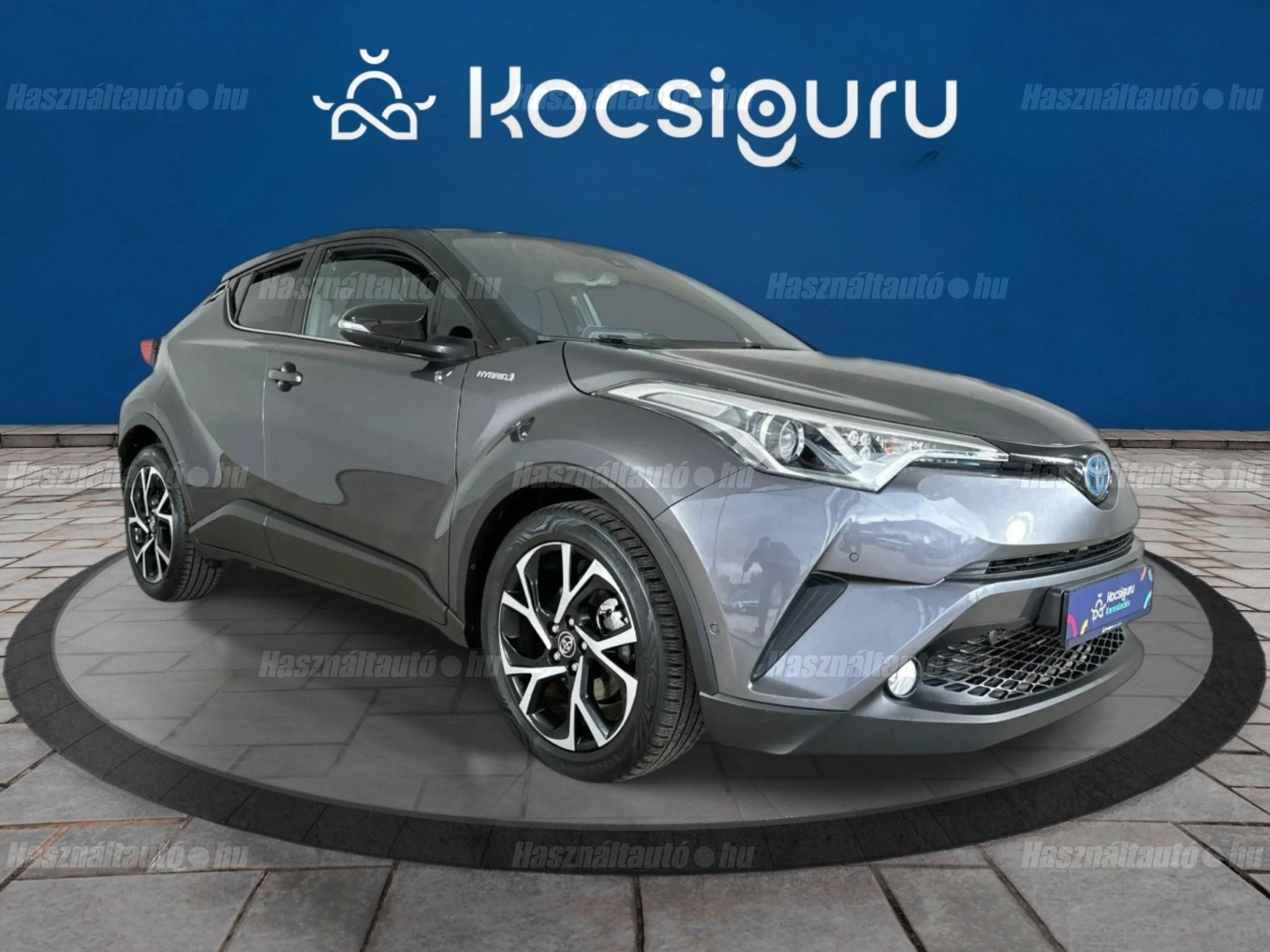 TOYOTA C-HR 2017/8 - 1